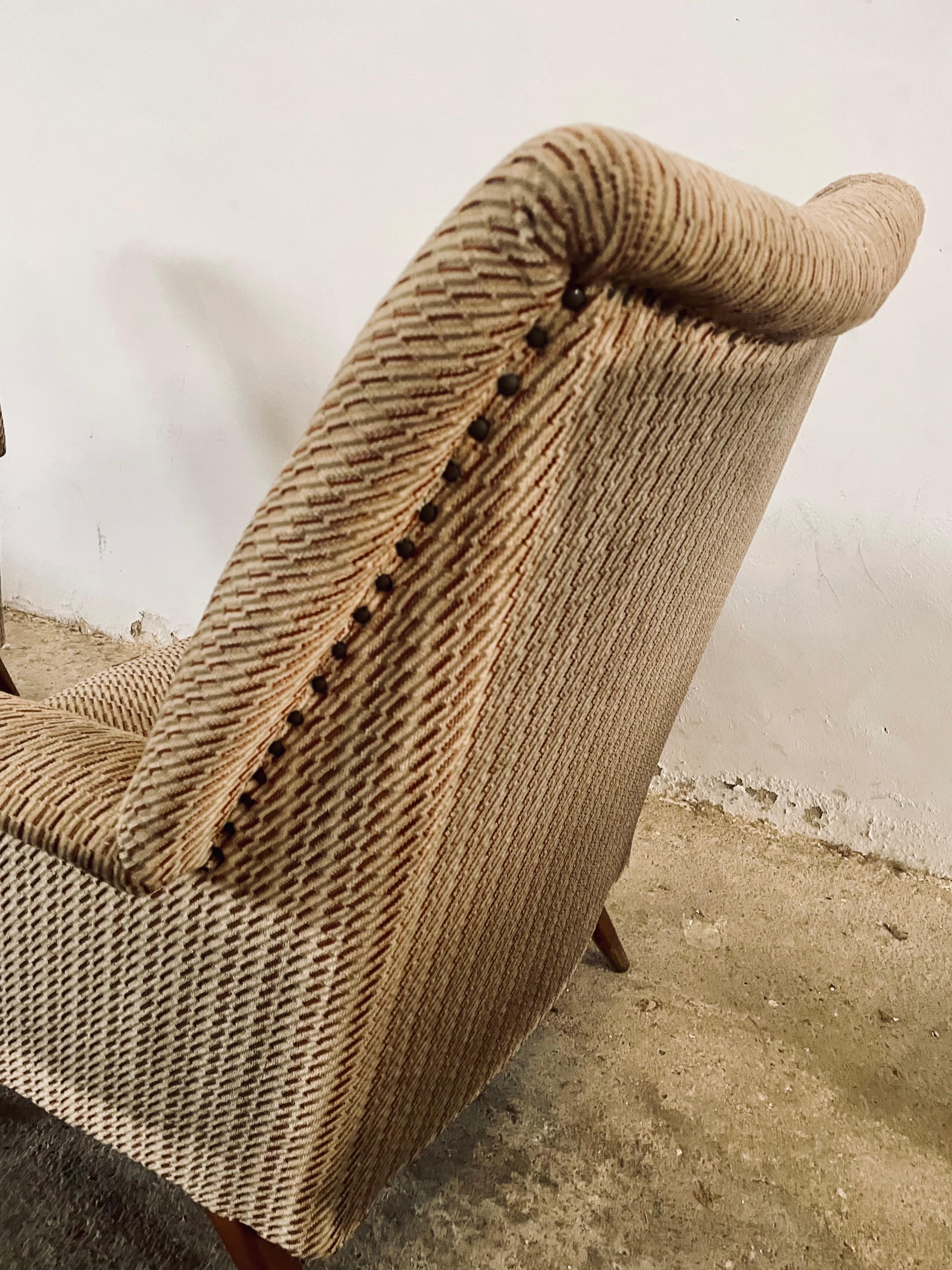 1950s Italian Wing Chair Mid Century Modern Vintage Armchair (2) Gio Ponti Style For Sale 5