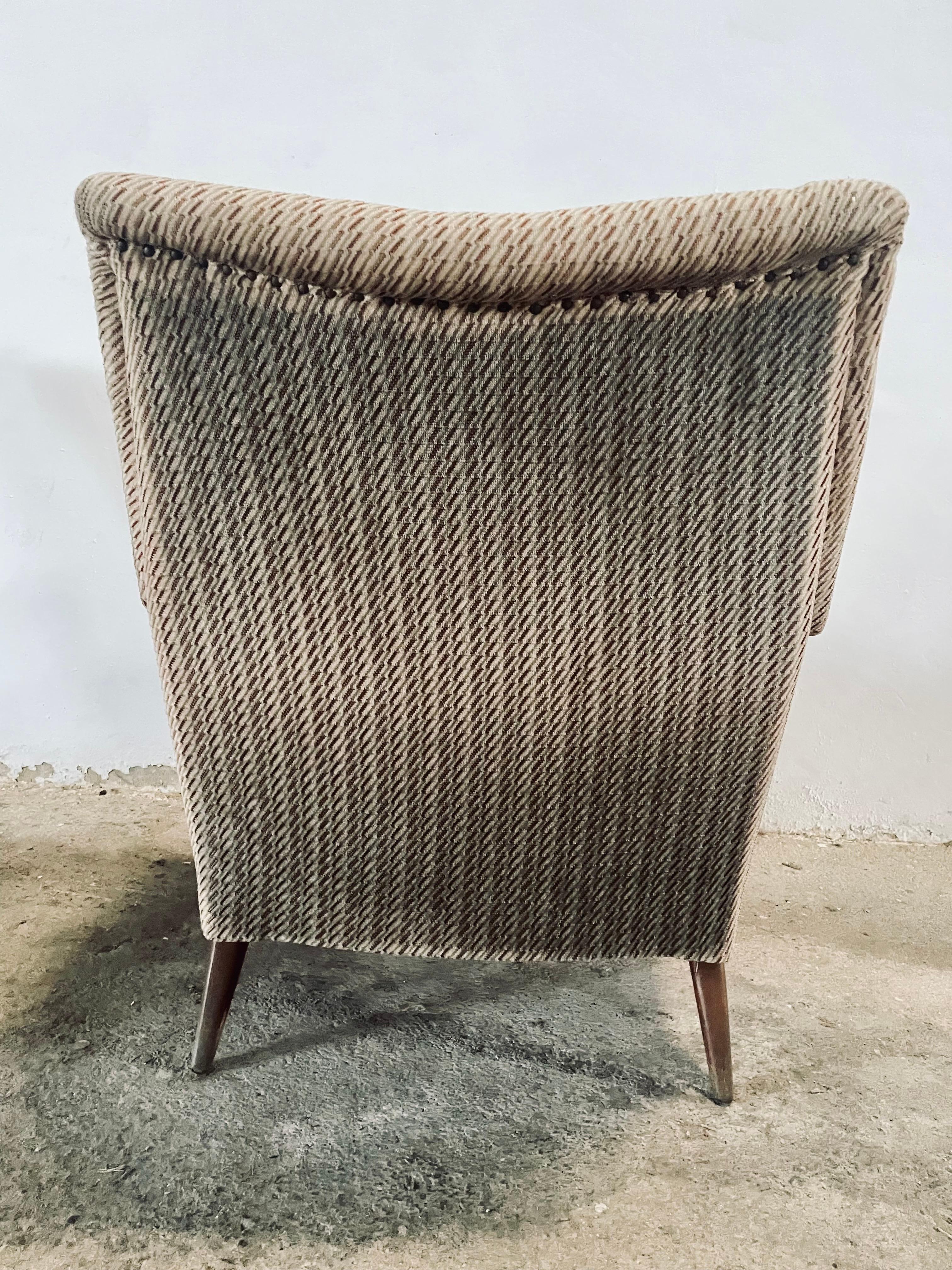 1950s Italian Wing Chair Mid Century Modern Vintage Armchair (2) Gio Ponti Style In Good Condition For Sale In PEGO, Alicante