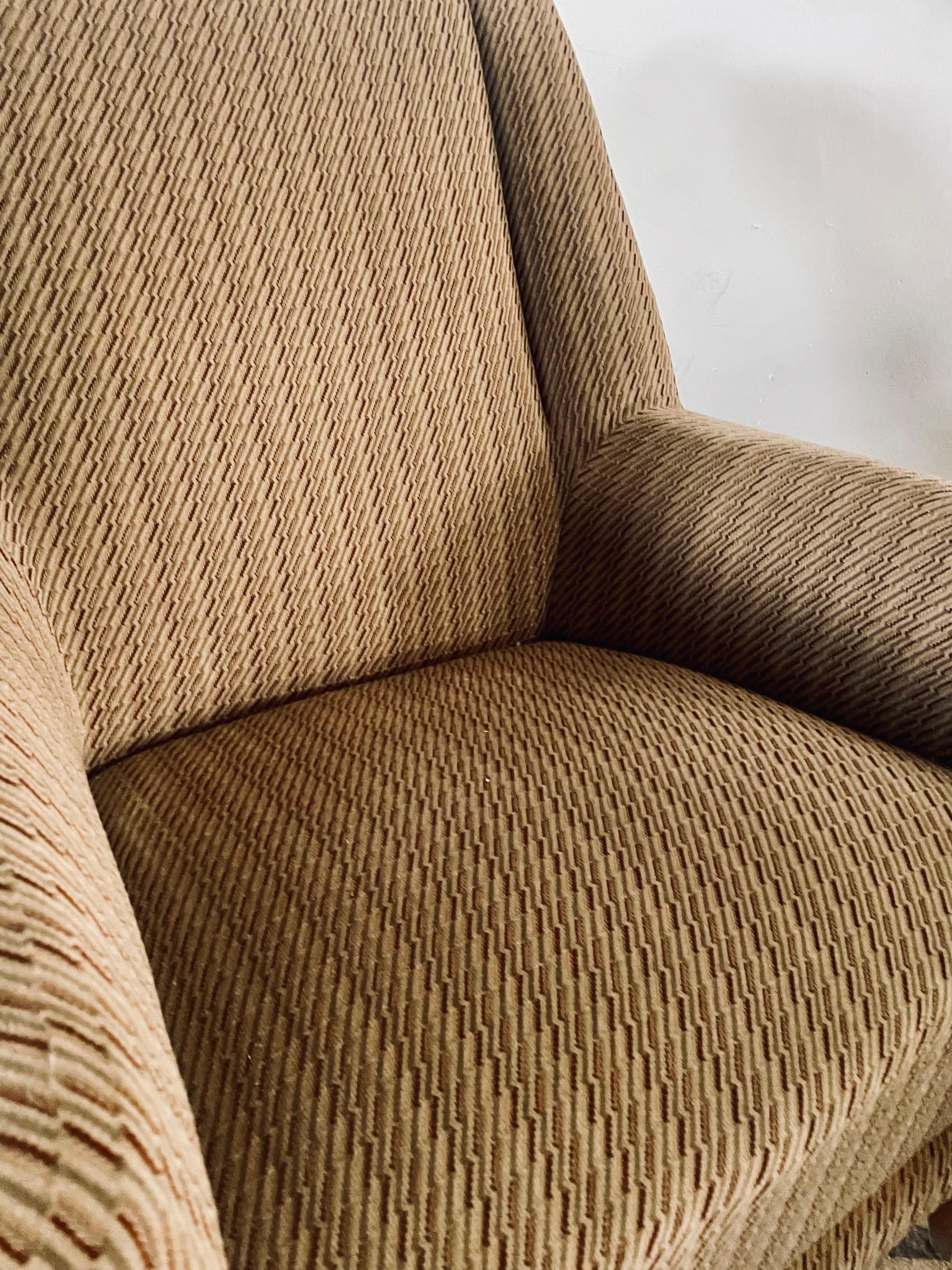1950s Italian Wing Chair Mid Century Modern Vintage Armchair (2) Gio Ponti Style For Sale 2