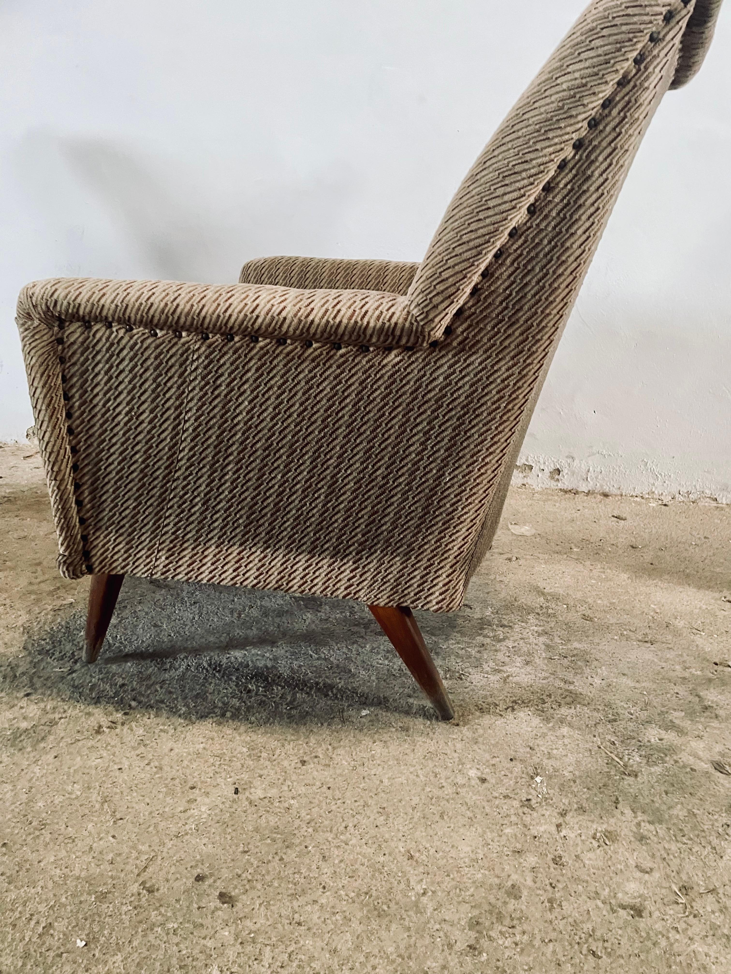 1950s Italian Wing Chair Mid Century Modern Vintage Armchair (2) Gio Ponti Style For Sale 3