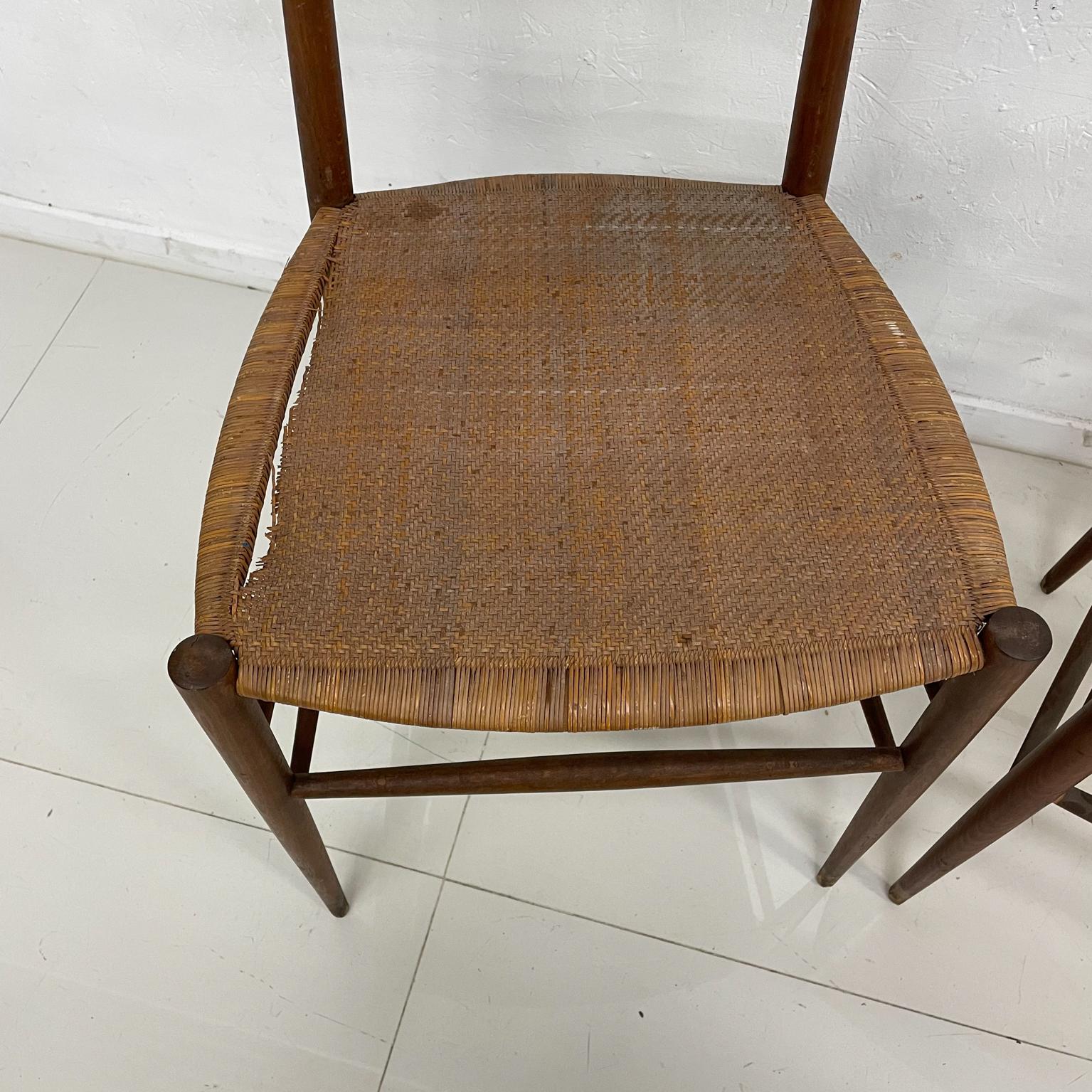 Mid-Century Modern 1950s Italy Gio Ponti Chiavari Vintage Chairs Superleggera Woven Cane Wood