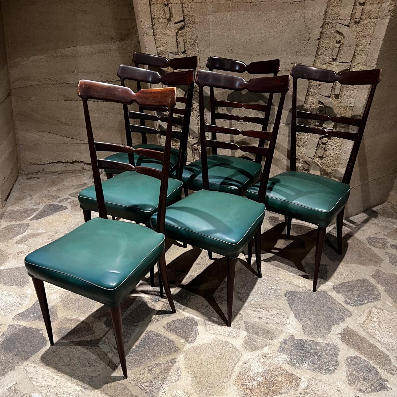 Milieu du XXe siècle 1950s Italy Set of Six Green Dining Chairs Style Ico Parisi en vente