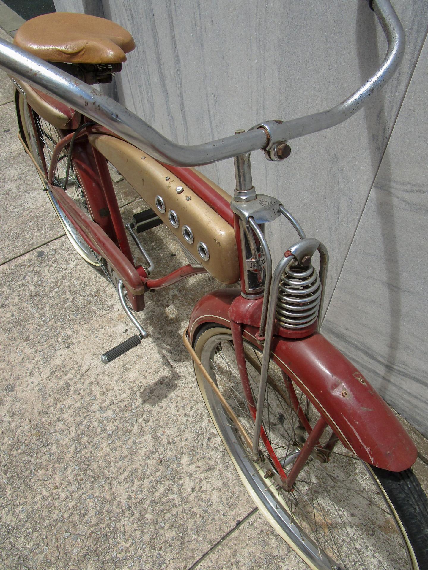 1950's J. C. Higgins Streamlined Bicycle Color Flow Beach Cruiser 6