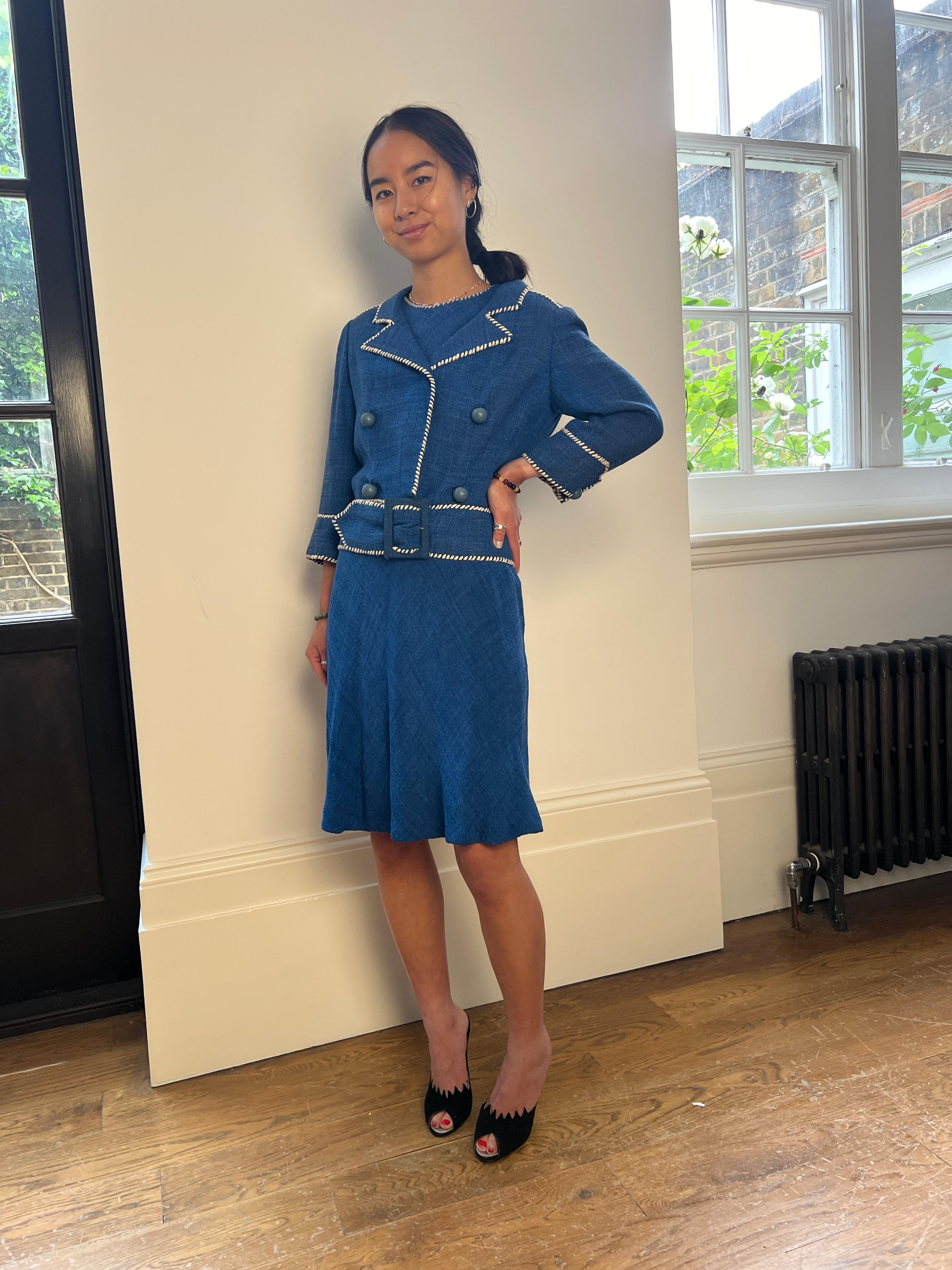 Años 50 Jacques Esterel Traje de Alta Costura de lino azul en venta 4