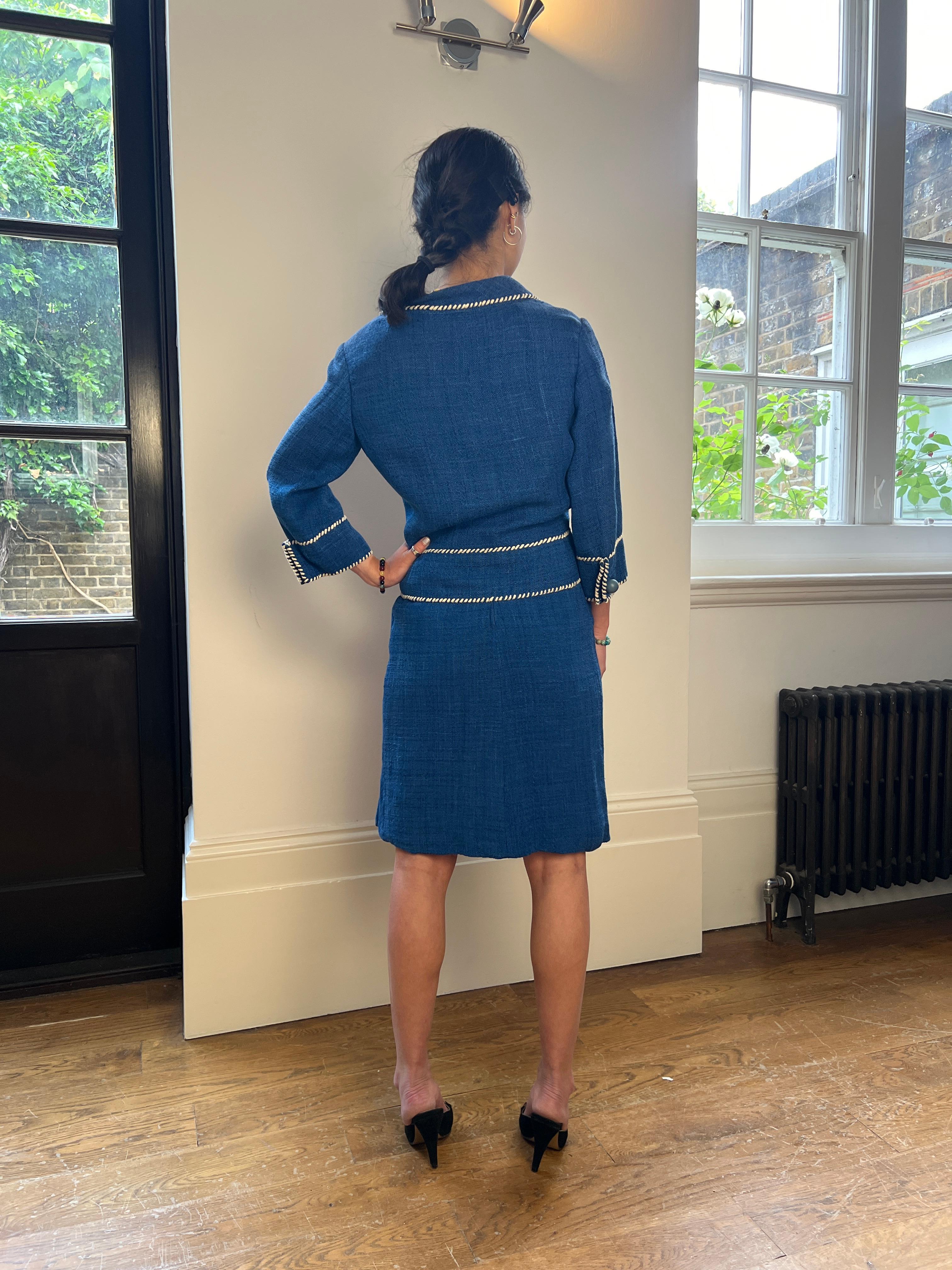 Años 50 Jacques Esterel Traje de Alta Costura de lino azul en venta 5