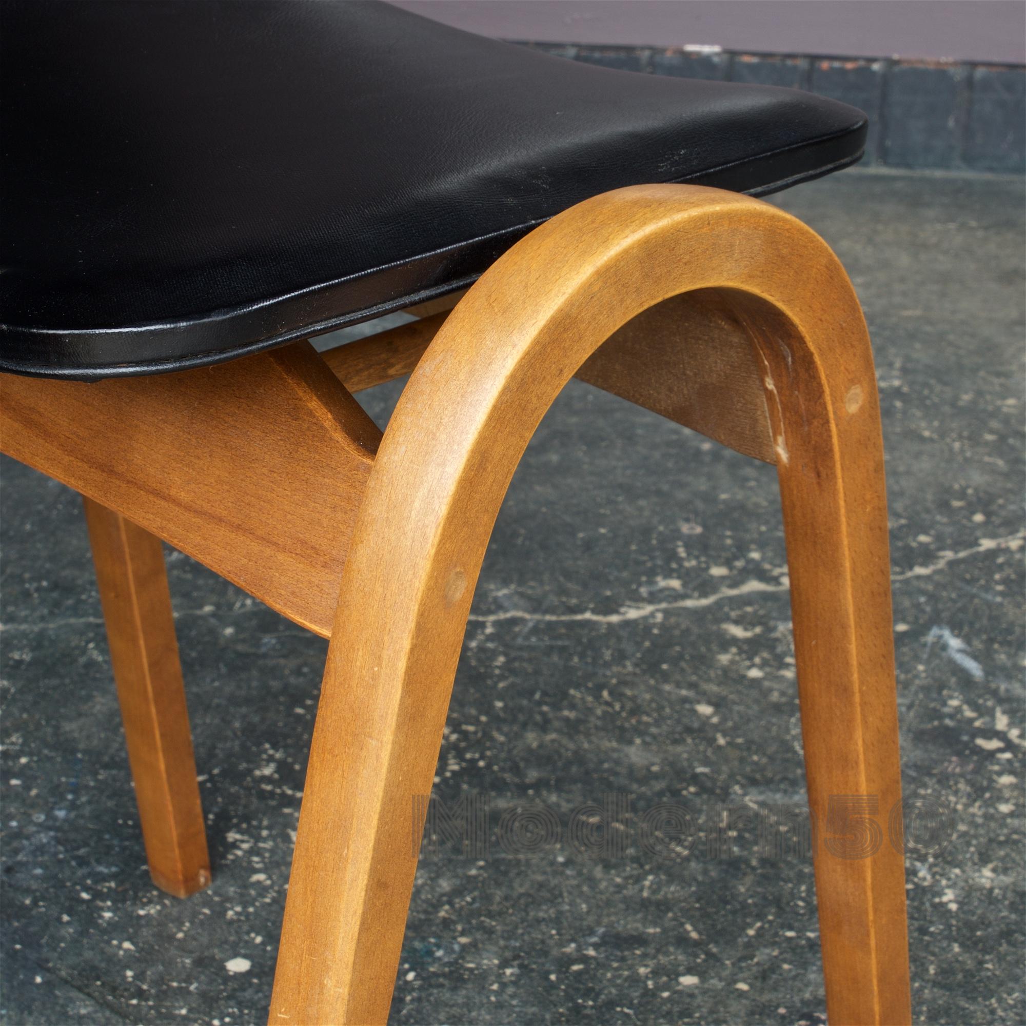 1950s Japanese Architect Isamu Kenmochi Stool Bentwood Akita Mokko Midcentury In Good Condition In Hyattsville, MD