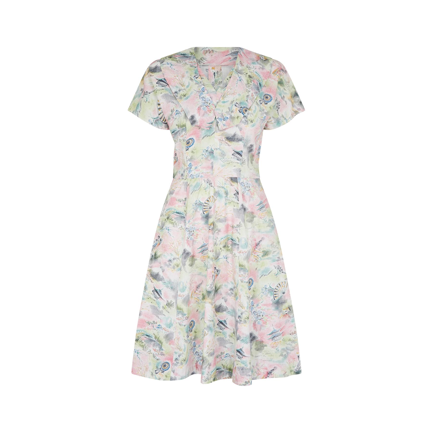 Gray 1950s Japanese Novelty Print Design Dress For Sale