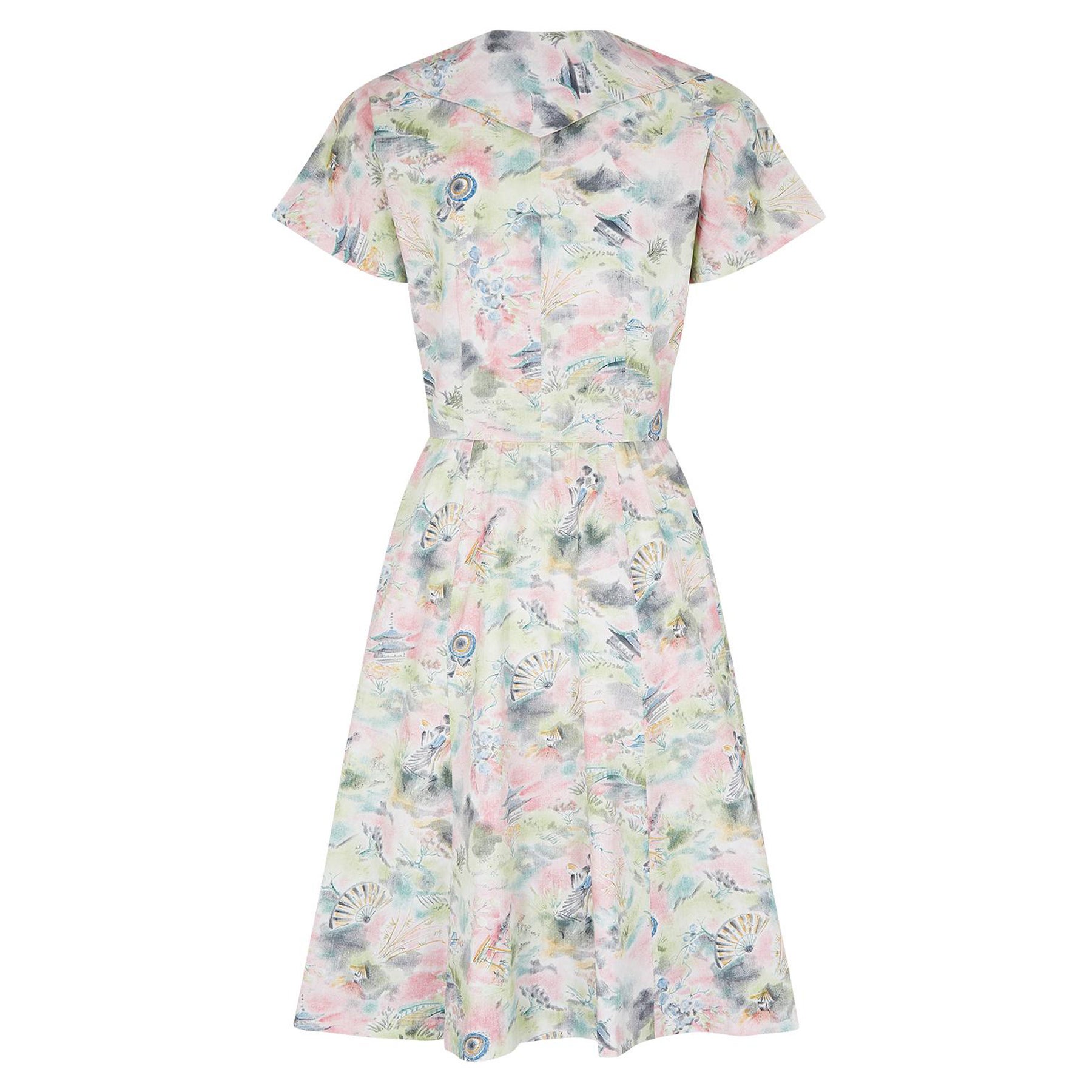 Vestido con estampado japonés de los años 50