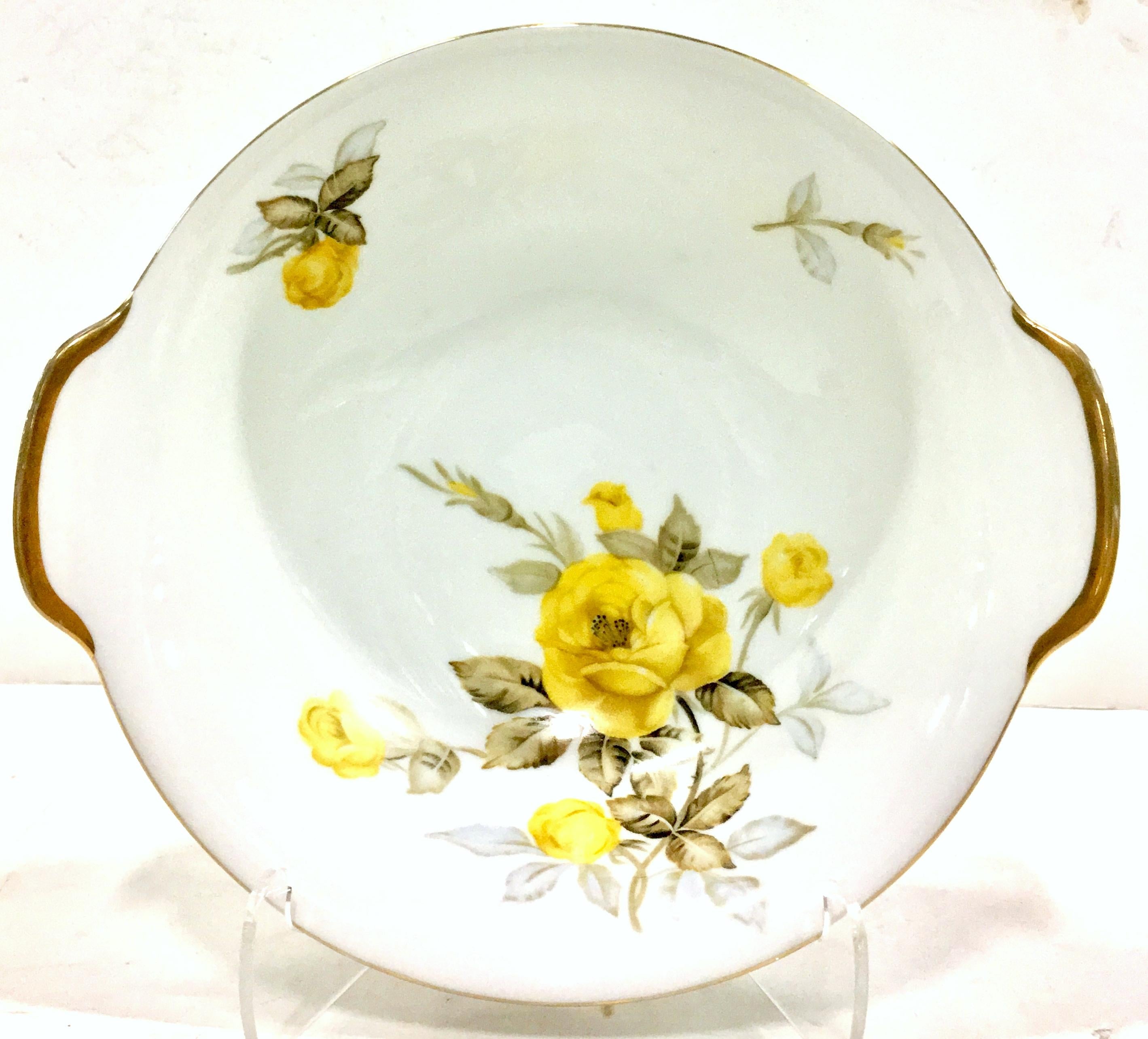 Or Porcelaine japonaise des années 1950 et or 22 carats Cotillion Service de table S/24 en vente