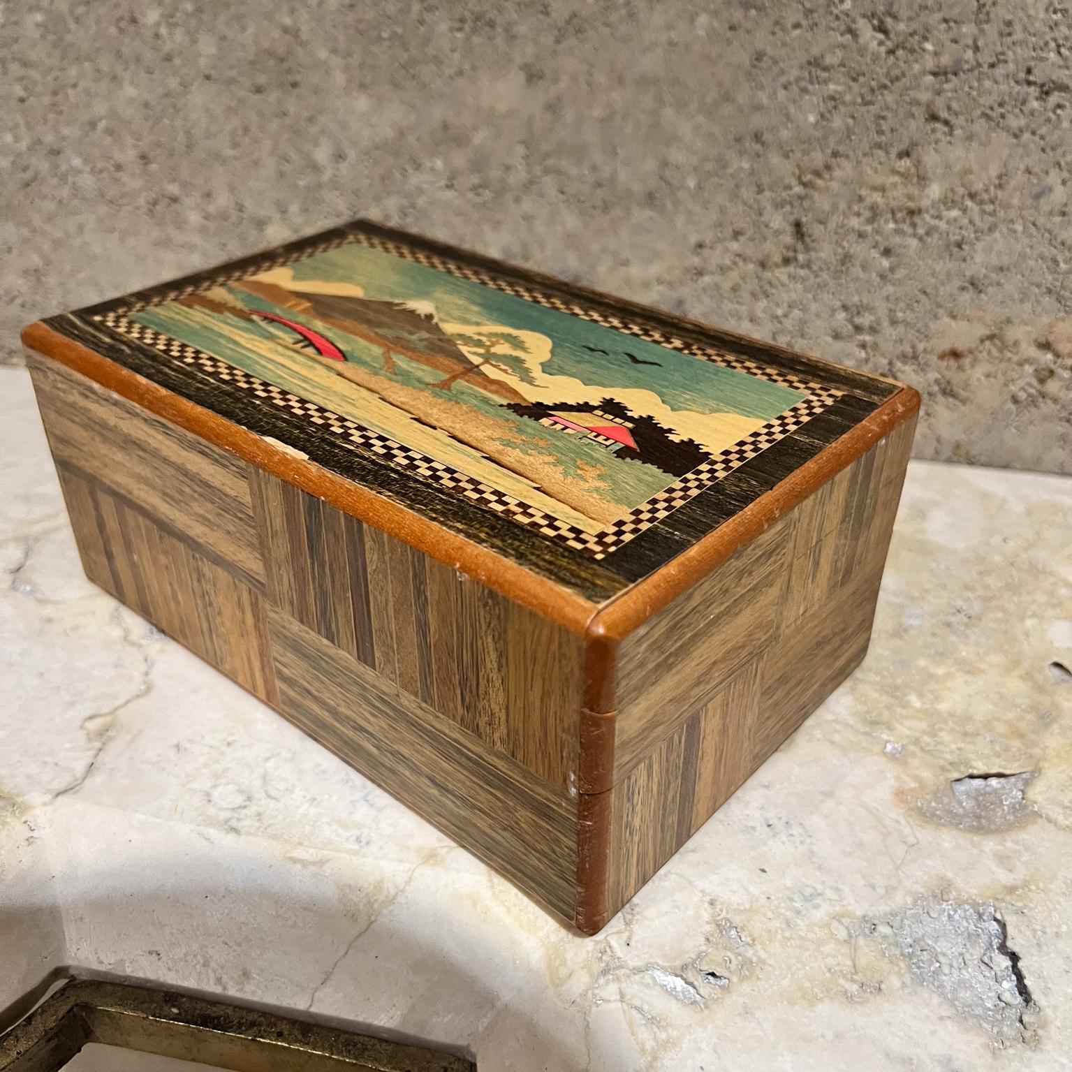 1950s Japanese Scenic Mountains Puzzle Box Wood Inlay In Good Condition In Chula Vista, CA