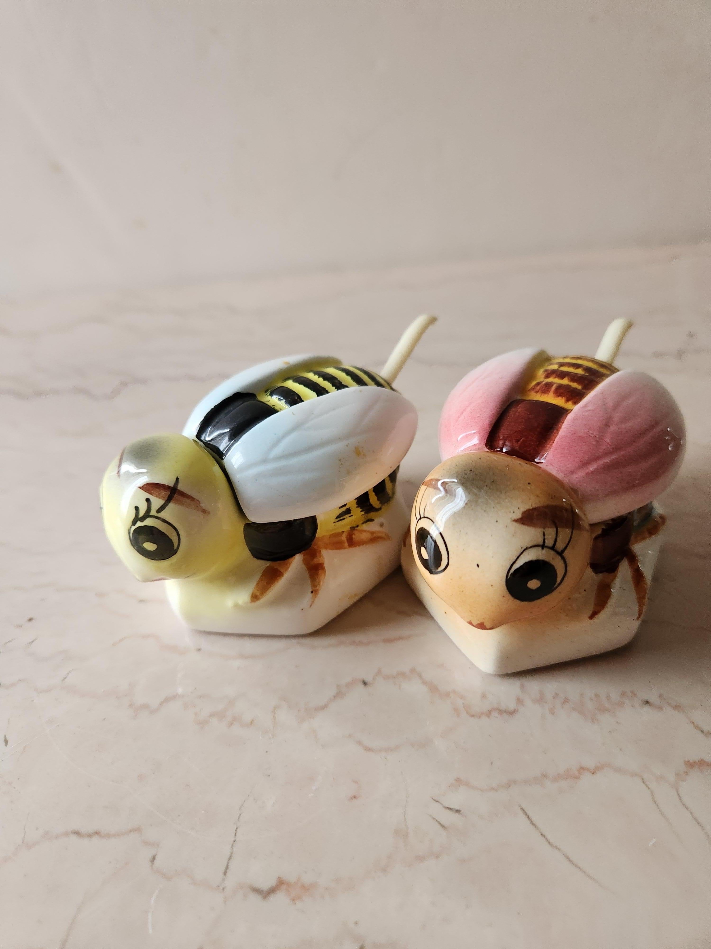 1950s Japanese Set Bumble Bee Honey Pots Hand Painted Condiment Jar For Sale 1