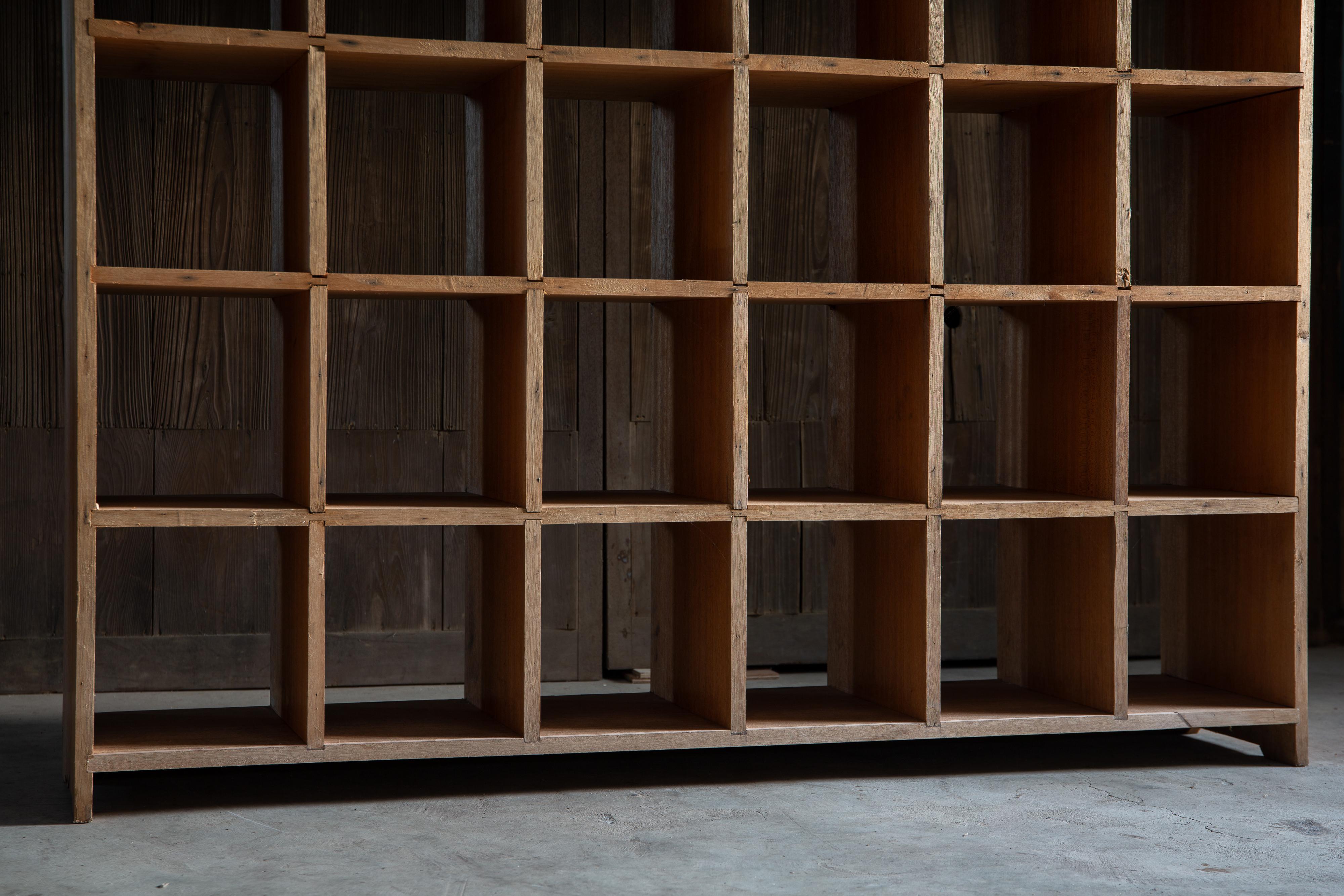 1950s Japanese vintage solid wood tall square open shelf unit wabi sabi japandi For Sale 5