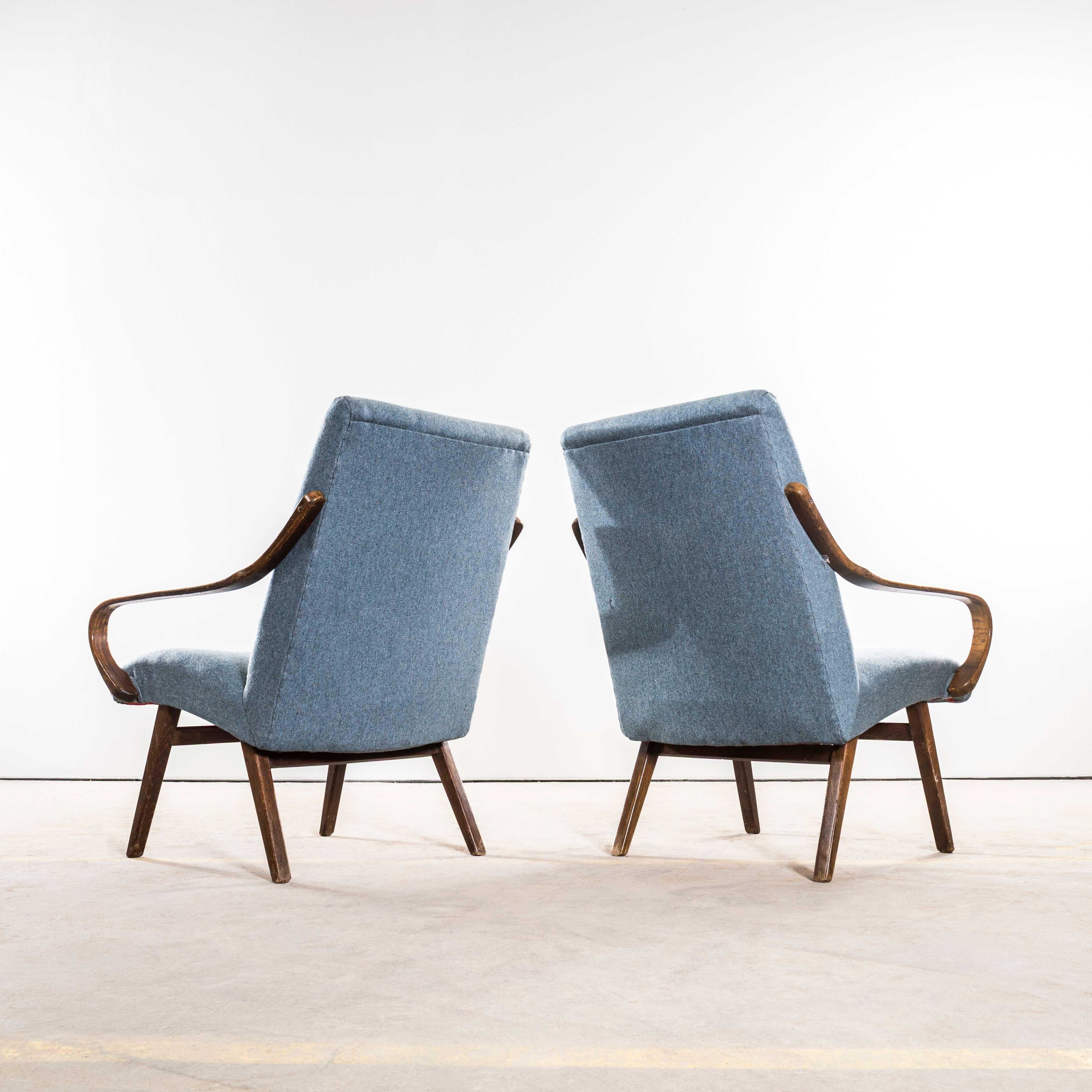 Sillones tapizados Jaroslav Šmídek Marga Gris Años 50 en venta 1
