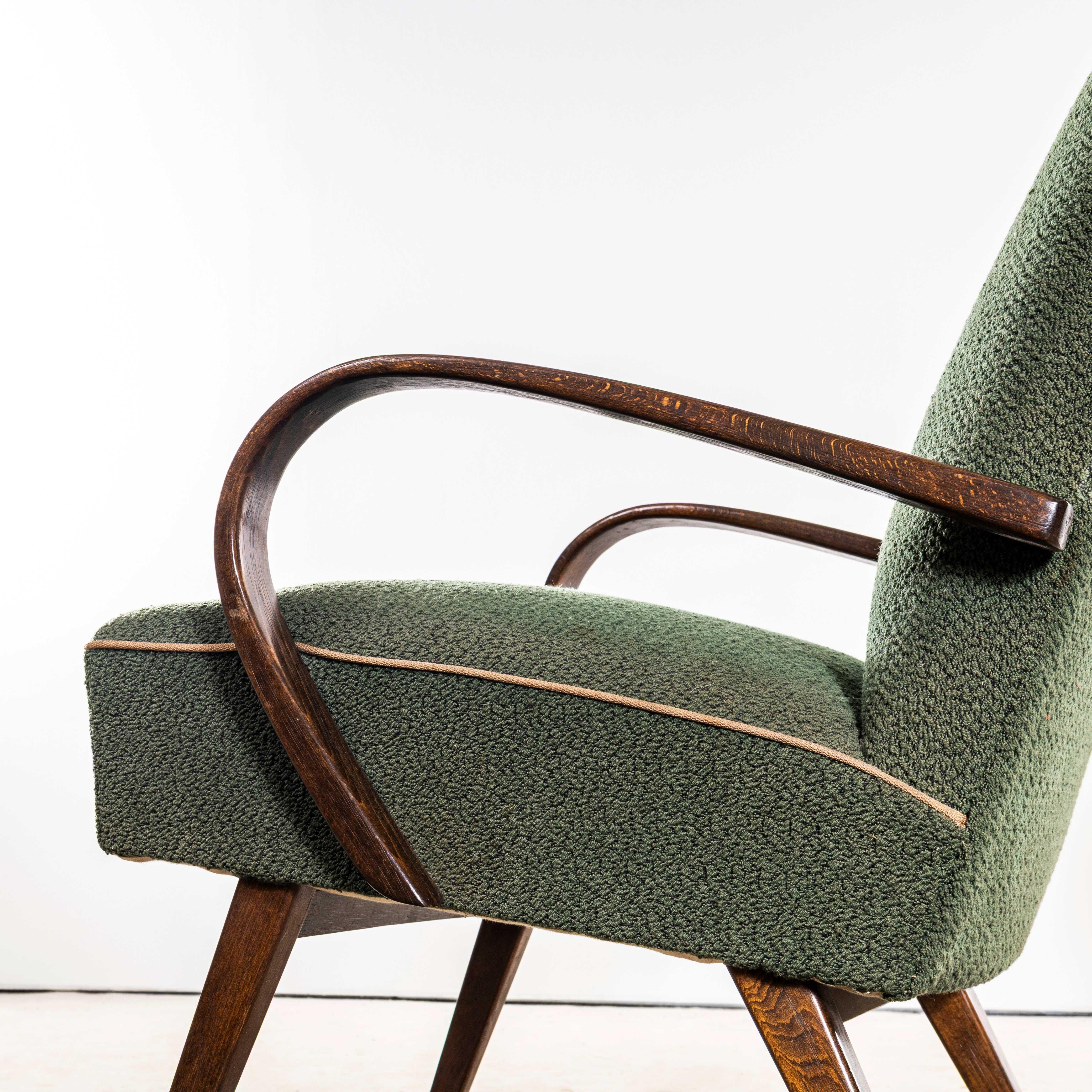 1950er Jahre Jaroslav Šmídek Original Sessel in Waldjacquard - gefederter Sitz (Tschechisch) im Angebot
