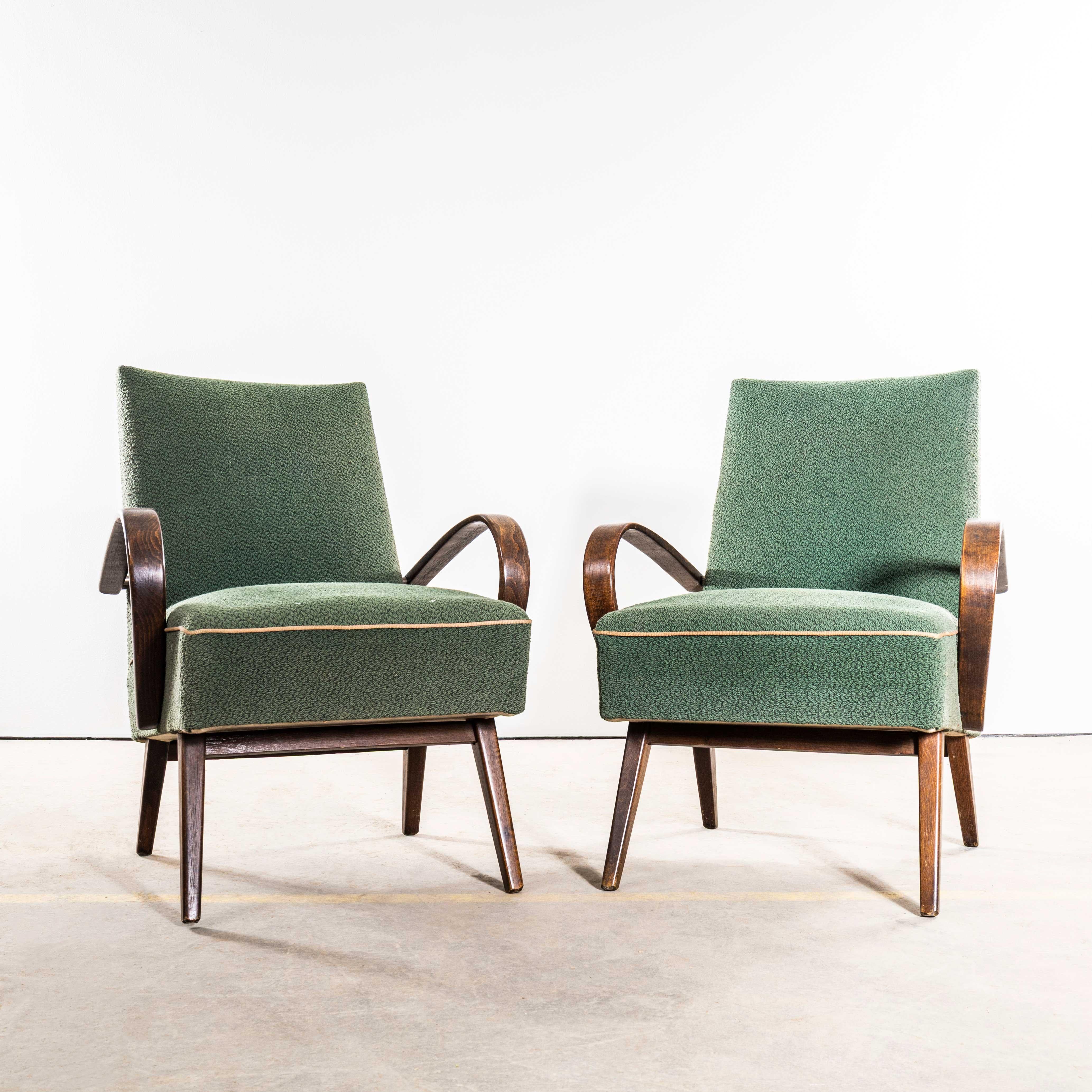 1950er Jahre Jaroslav Šmídek Original Sessel in Waldjacquard - gefederter Sitz im Zustand „Gut“ im Angebot in Hook, Hampshire