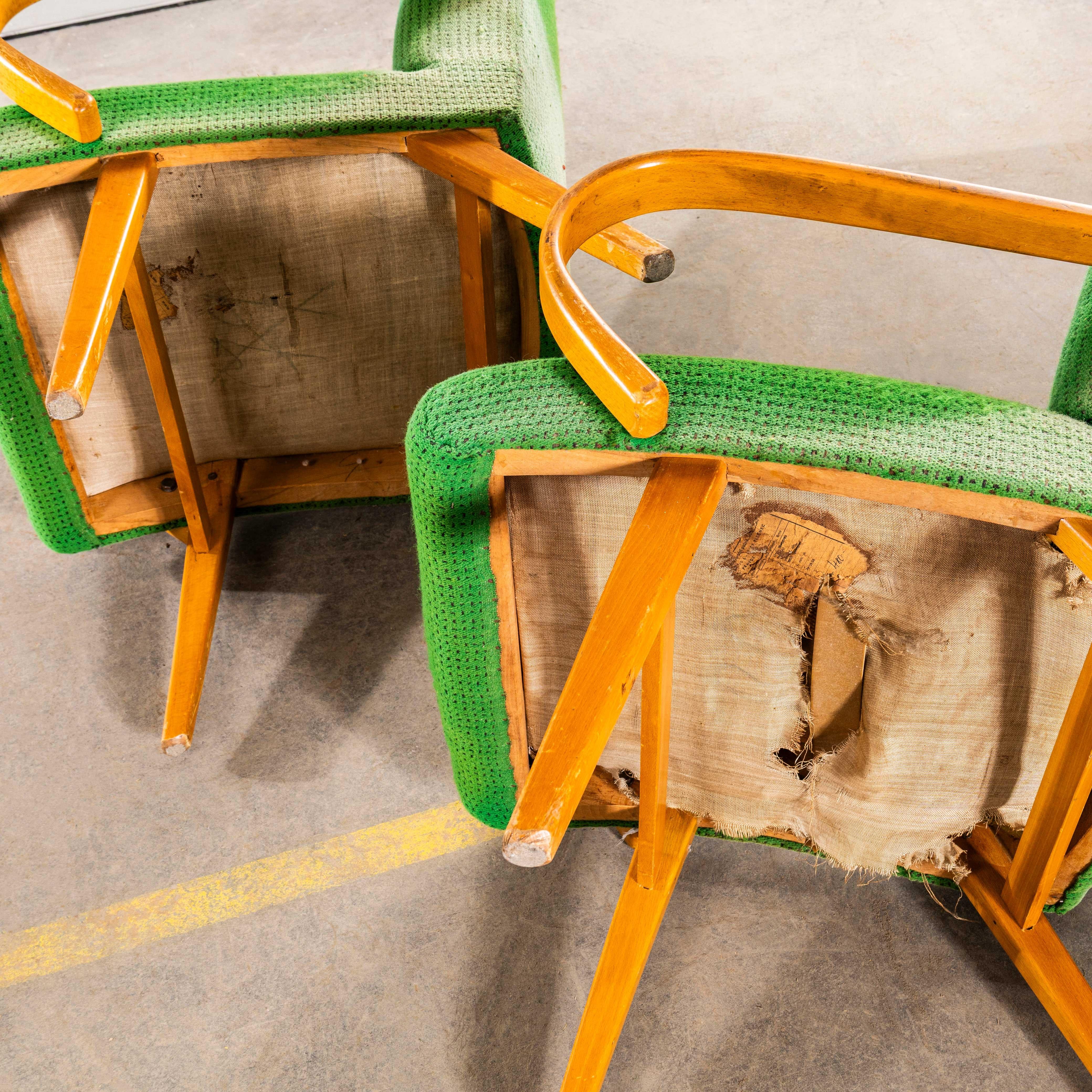 Poltrone originali Jaroslav Šmídek degli anni '50 in tessuto geometrico color lime in vendita 4