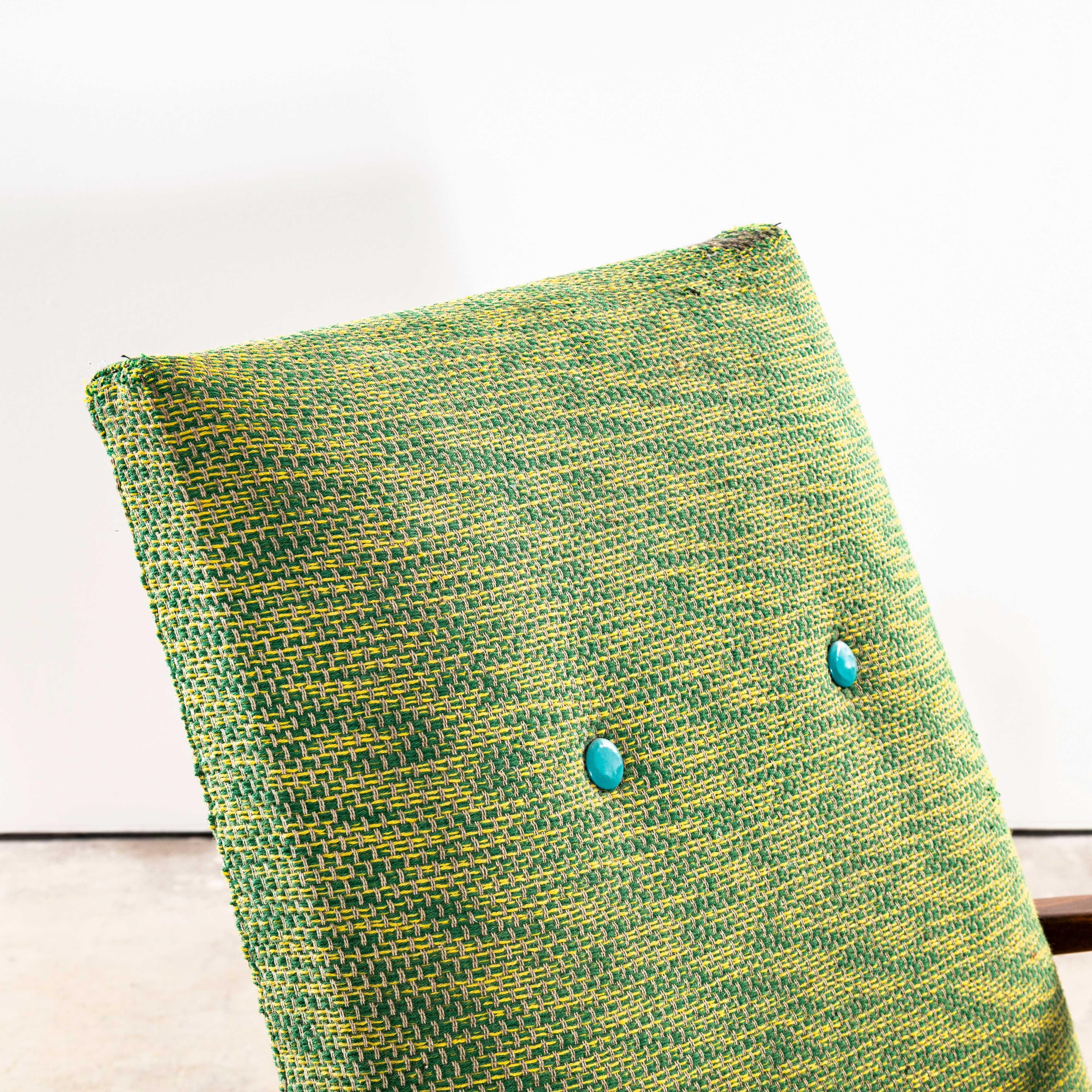 Poltrone originali Jaroslav Šmídek degli anni '50 in tessuto a trama geometrica pesante color lime in vendita 3