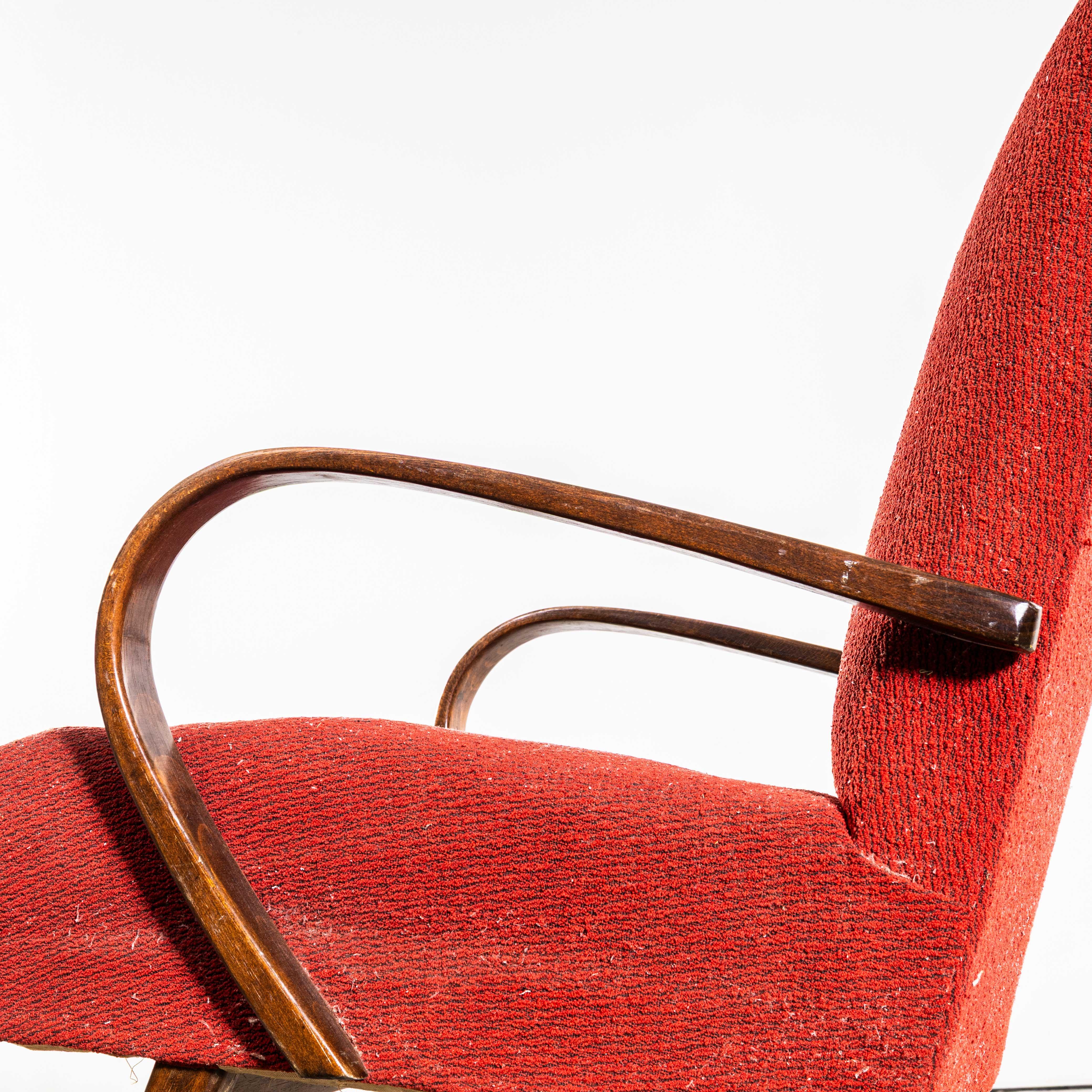 1950er Jahre Jaroslav Šmídek Original Sessel in Tomato Boucle Geometric Check Fab (Tschechisch) im Angebot