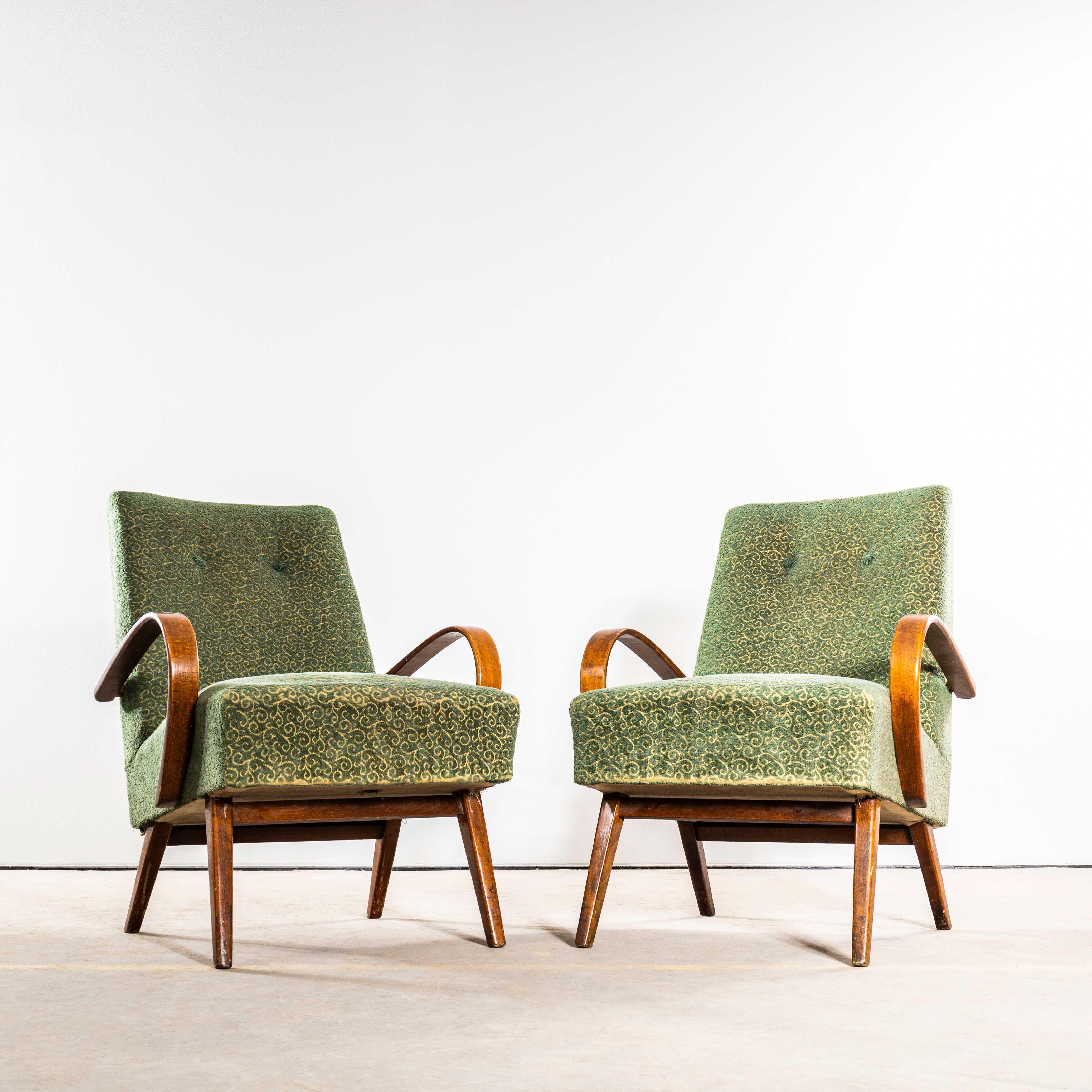 1950er Jahre Jaroslav Šmídek Original Sessel in getuftetem Waldjacquard - gefedert S im Zustand „Gut“ im Angebot in Hook, Hampshire