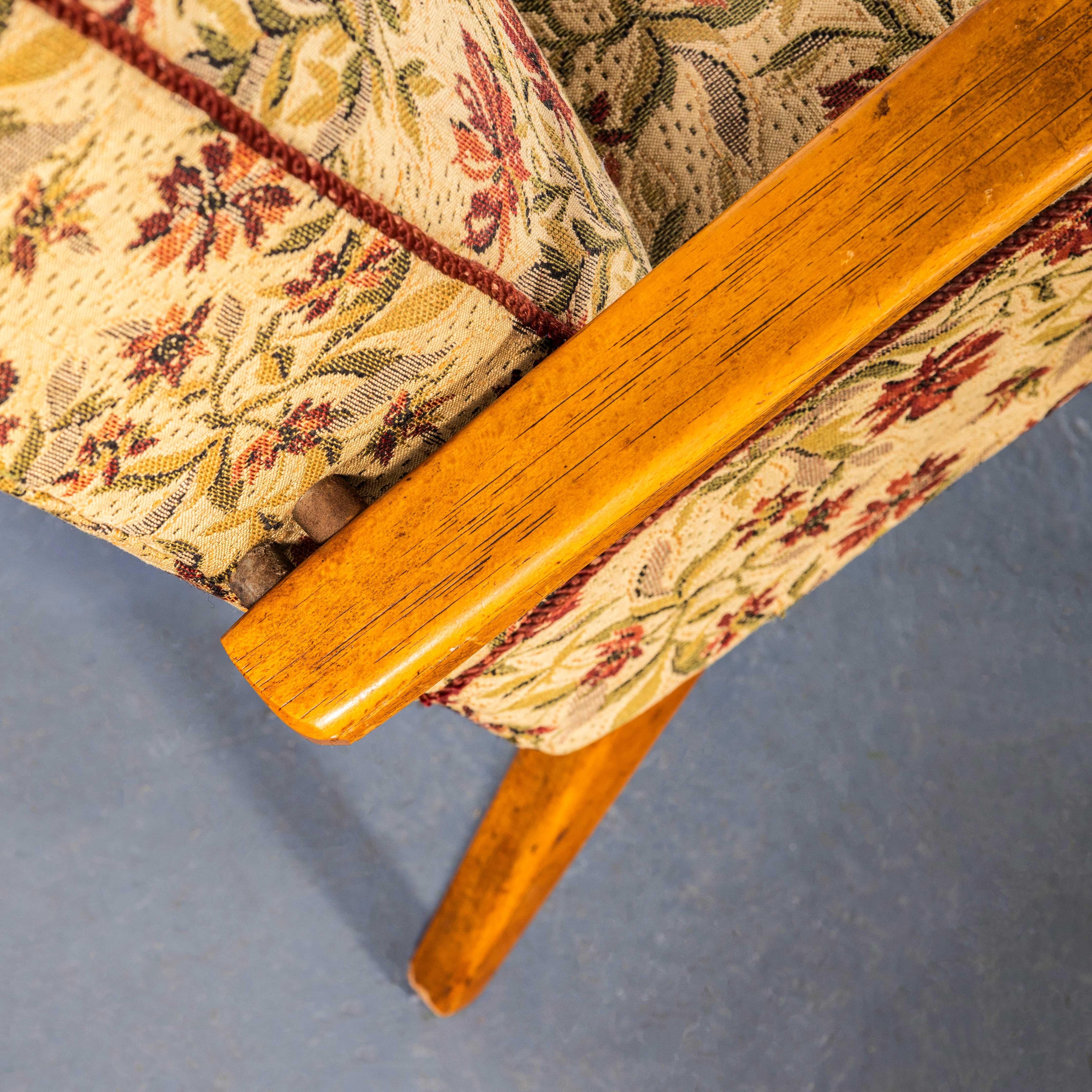 Sillones originales Jaroslav Šmídek de los años 50 en jacquard floral - Pareja mediados del siglo XX en venta