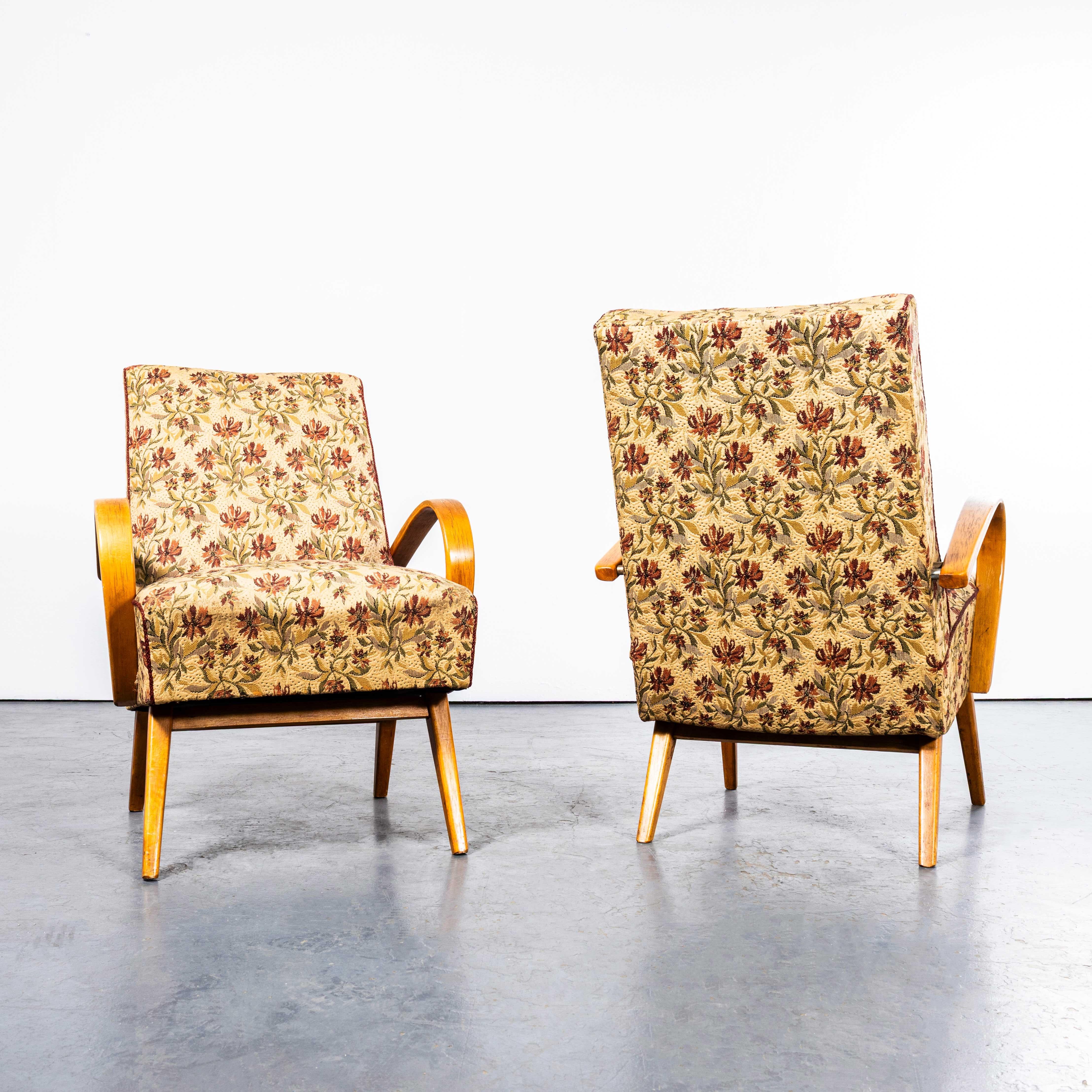 Sillones originales Jaroslav Šmídek de los años 50 en jacquard floral - Pareja en venta 1