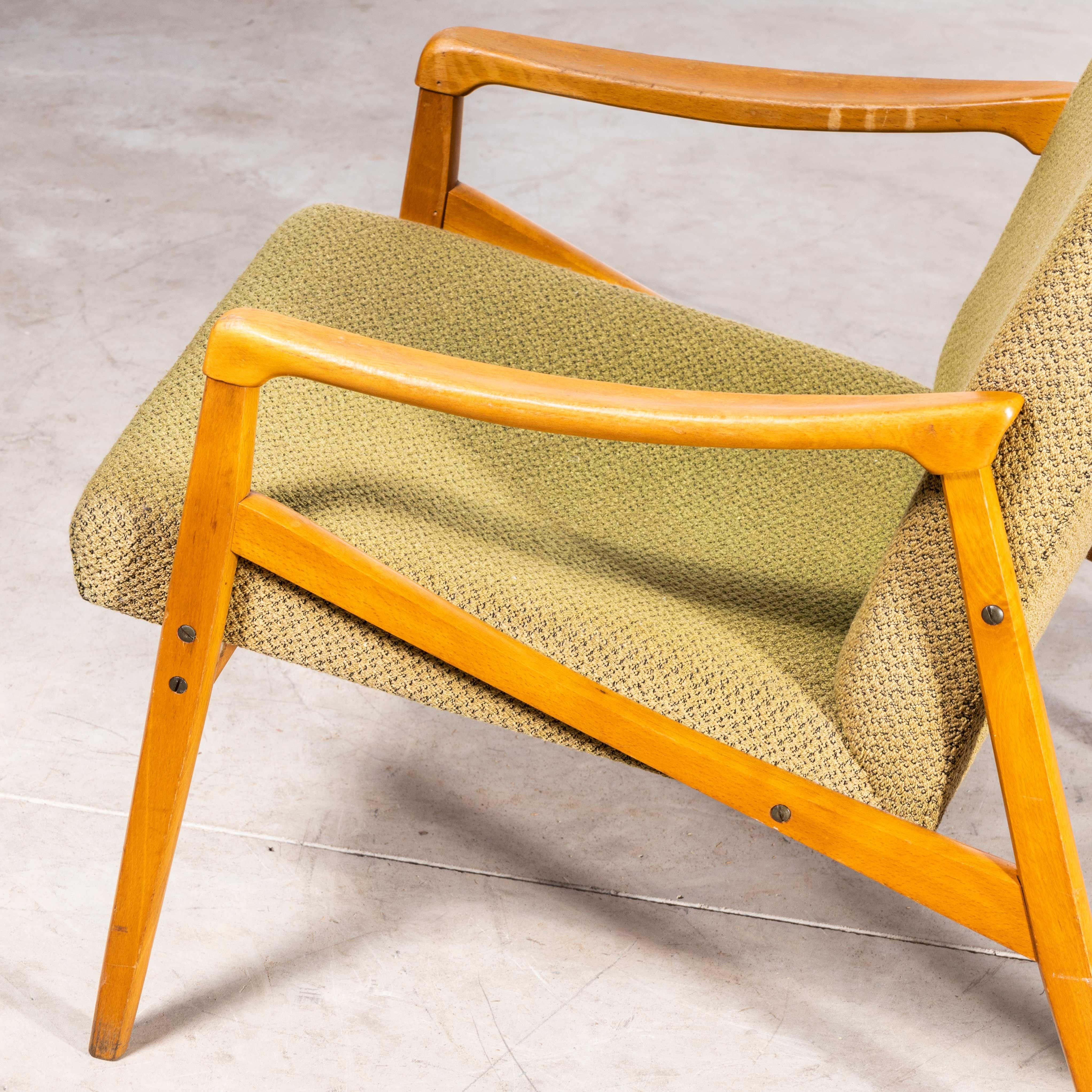Paire de fauteuils d'origine Jaroslav Smidek en vert citron des années 1950 en vente 4