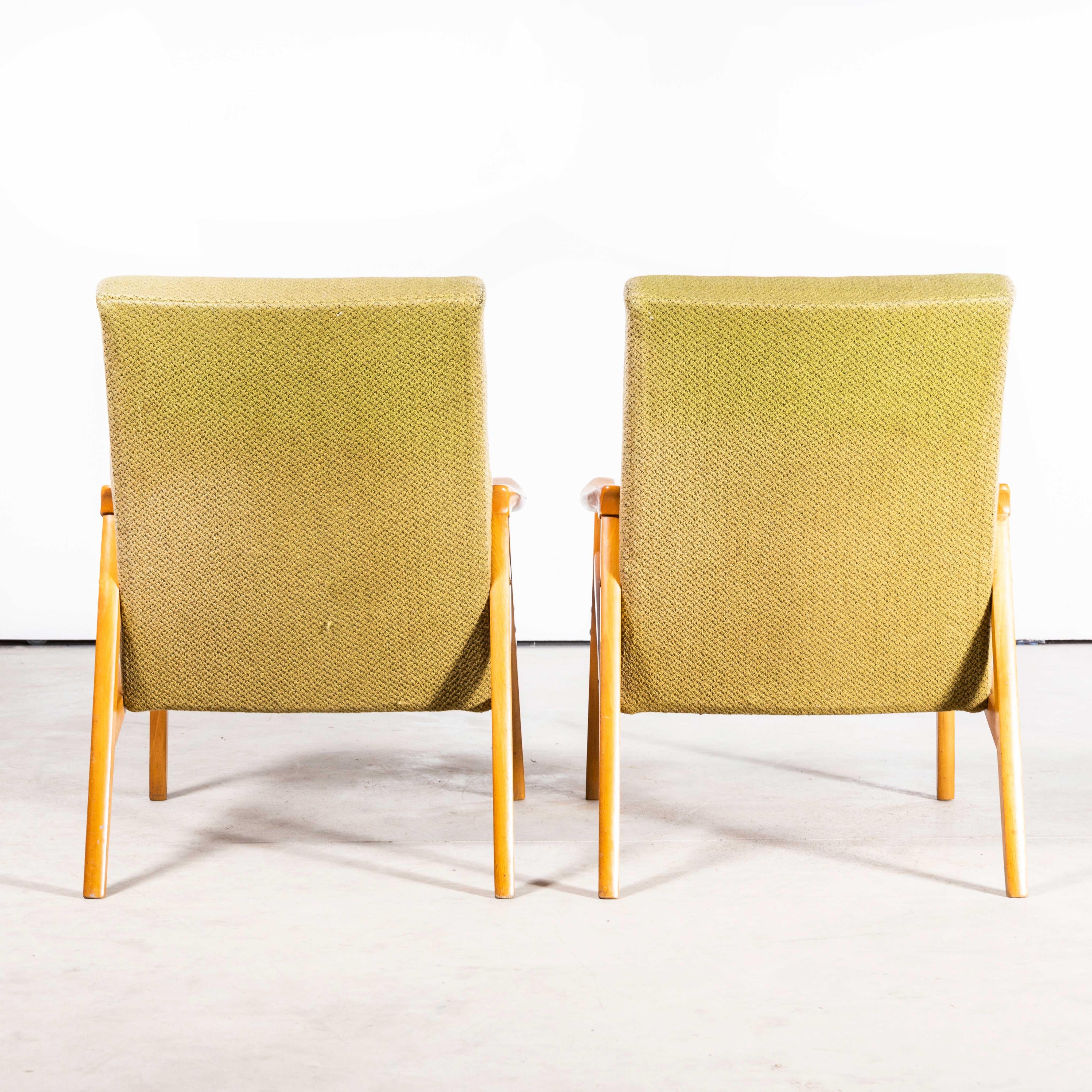 Paire de fauteuils d'origine Jaroslav Smidek en vert citron des années 1950 en vente 2