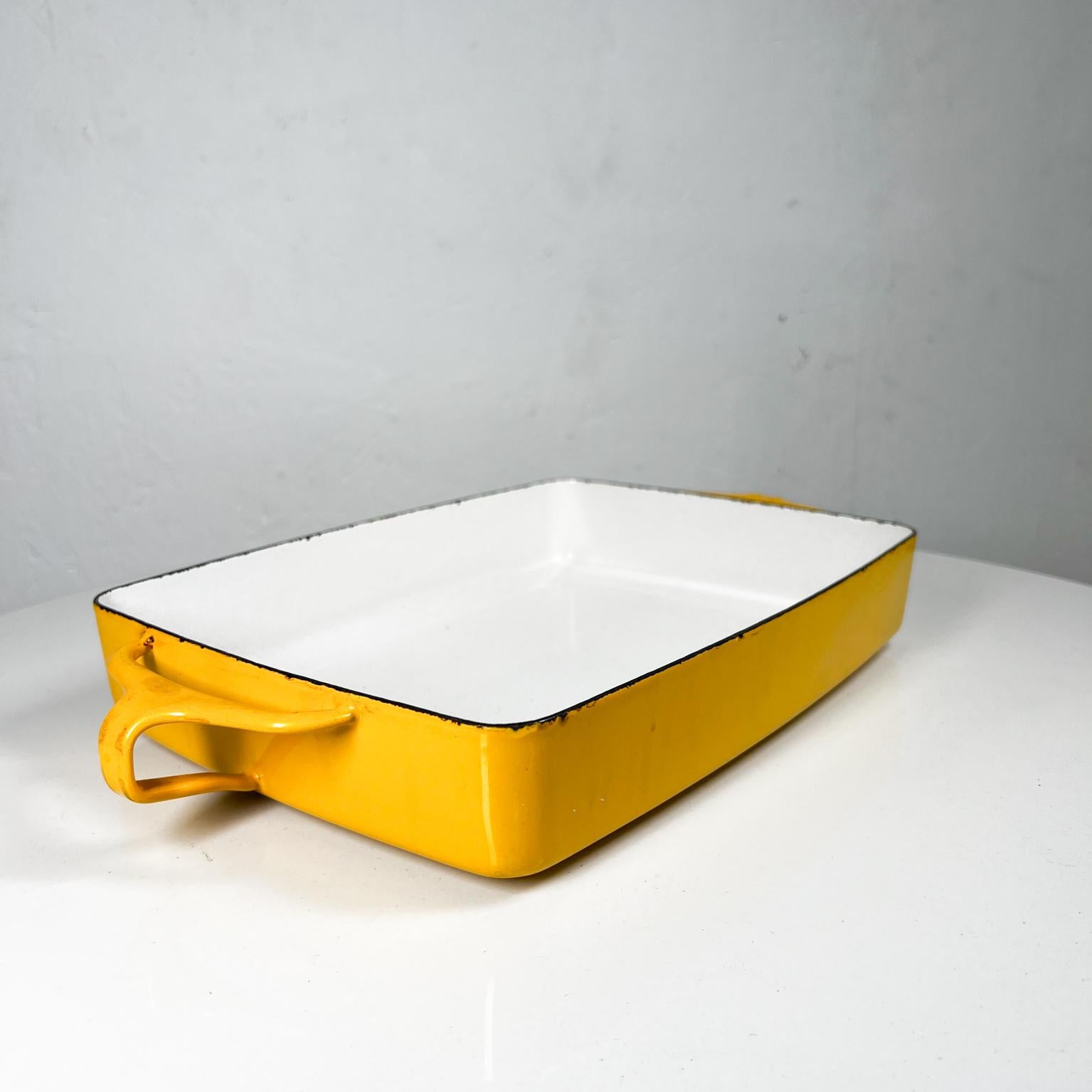 Mid-Century Modern 1950s Jens Quistgaard Dansk France Kobenstyle Yellow Enamel Baking Pan Casserole