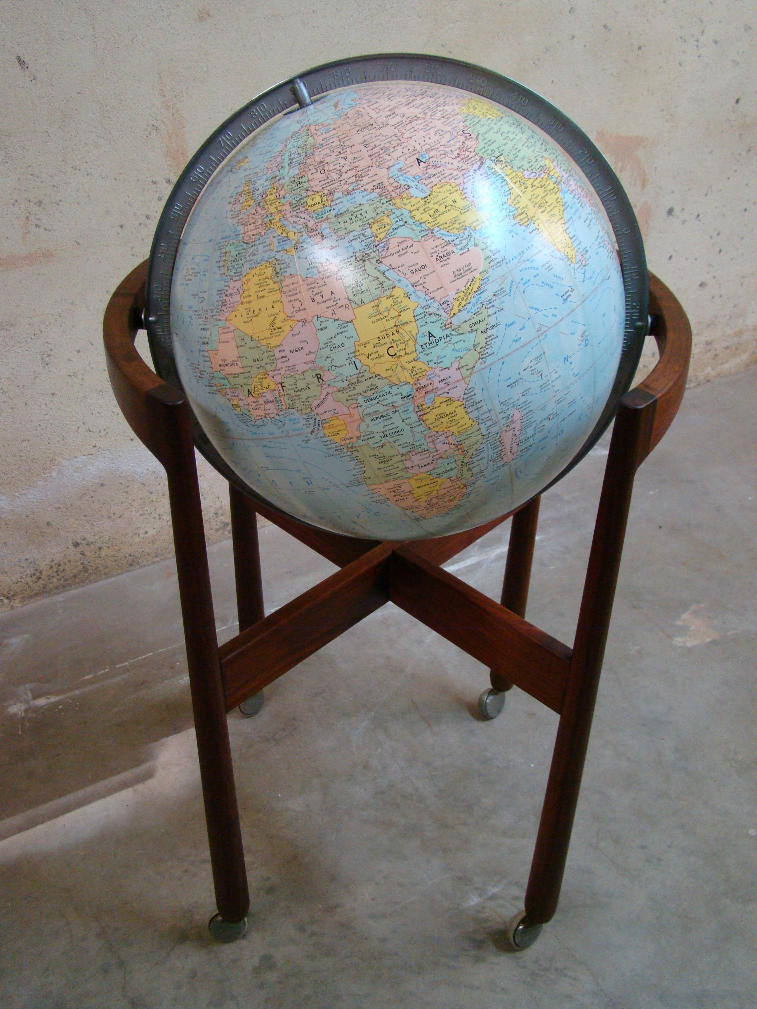 American 1950s Jens Risom Designed Sculptural Walnut Standing Floor Globe, USA