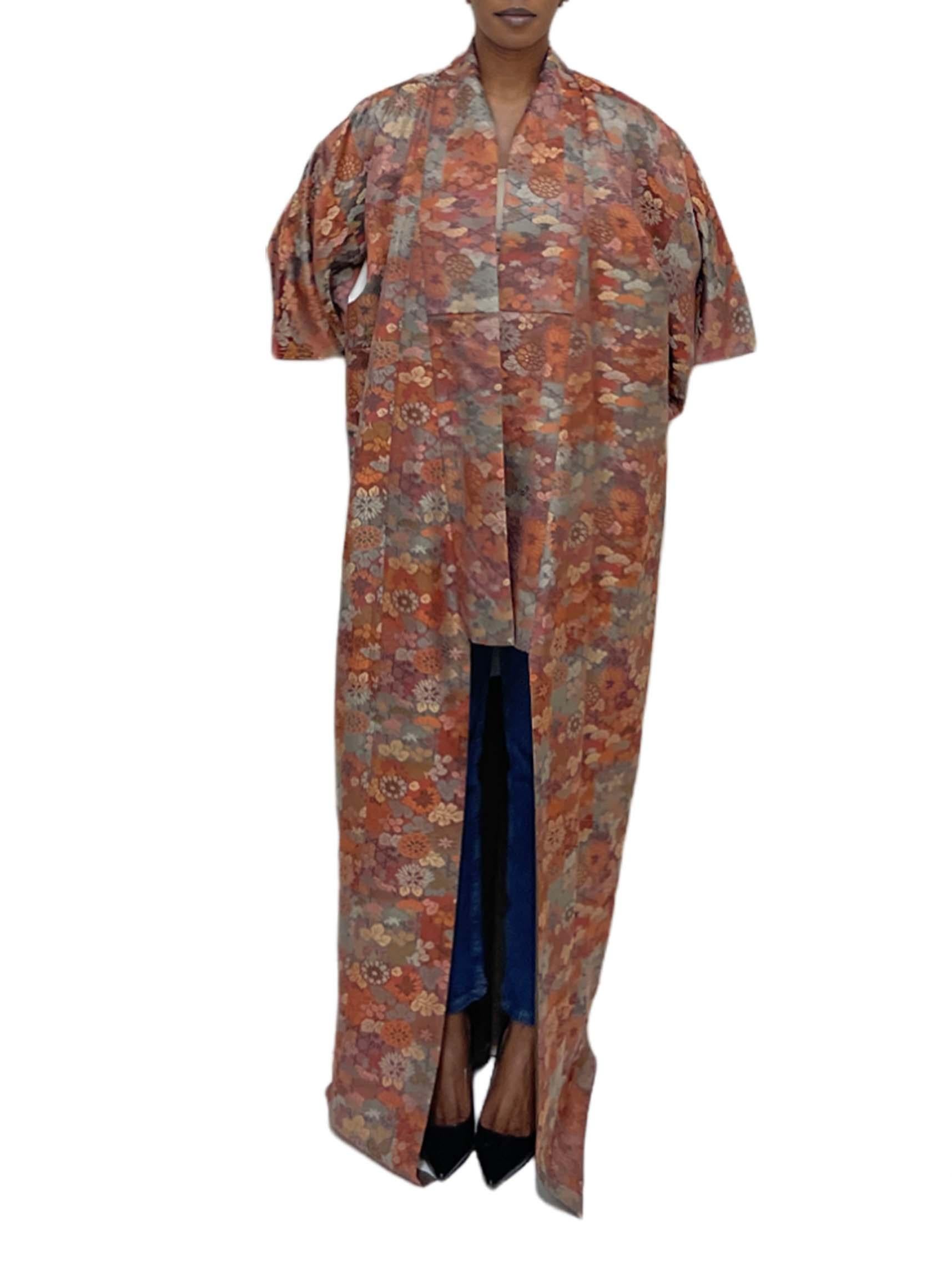 1950S Jewel-Tone Silk Jacquard Short Floral Kimono For Sale 6