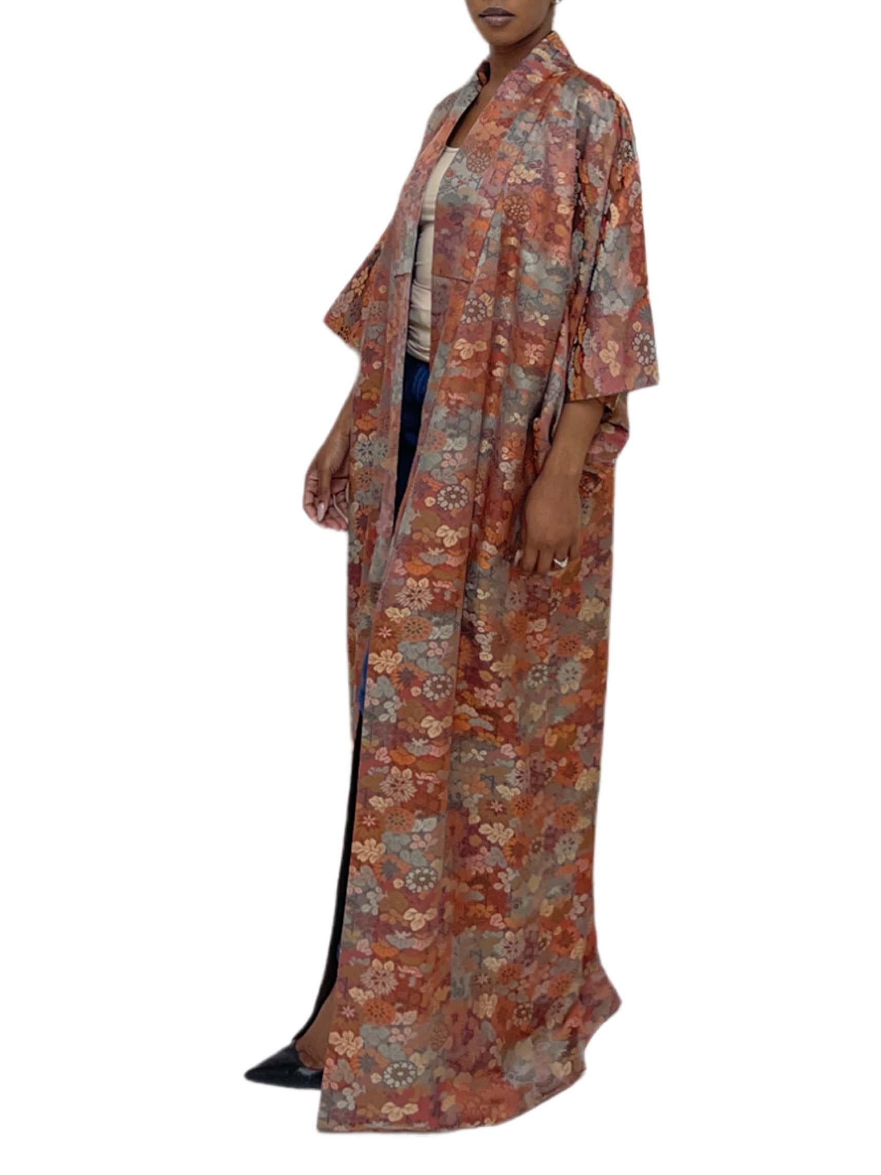 1950S Jewel-Tone Silk Jacquard Short Floral Kimono For Sale 2