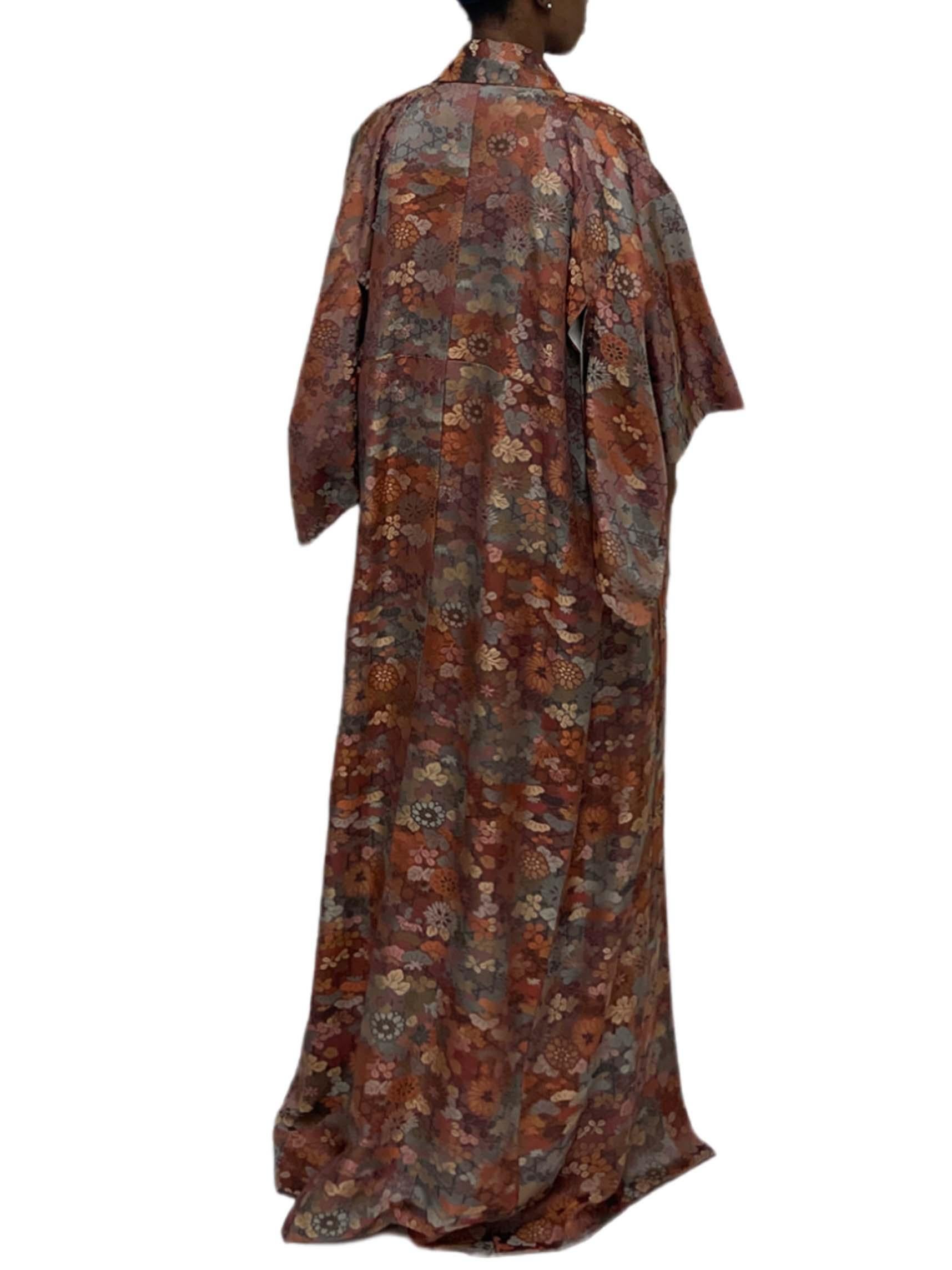 1950S Jewel-Tone Silk Jacquard Short Floral Kimono For Sale 4