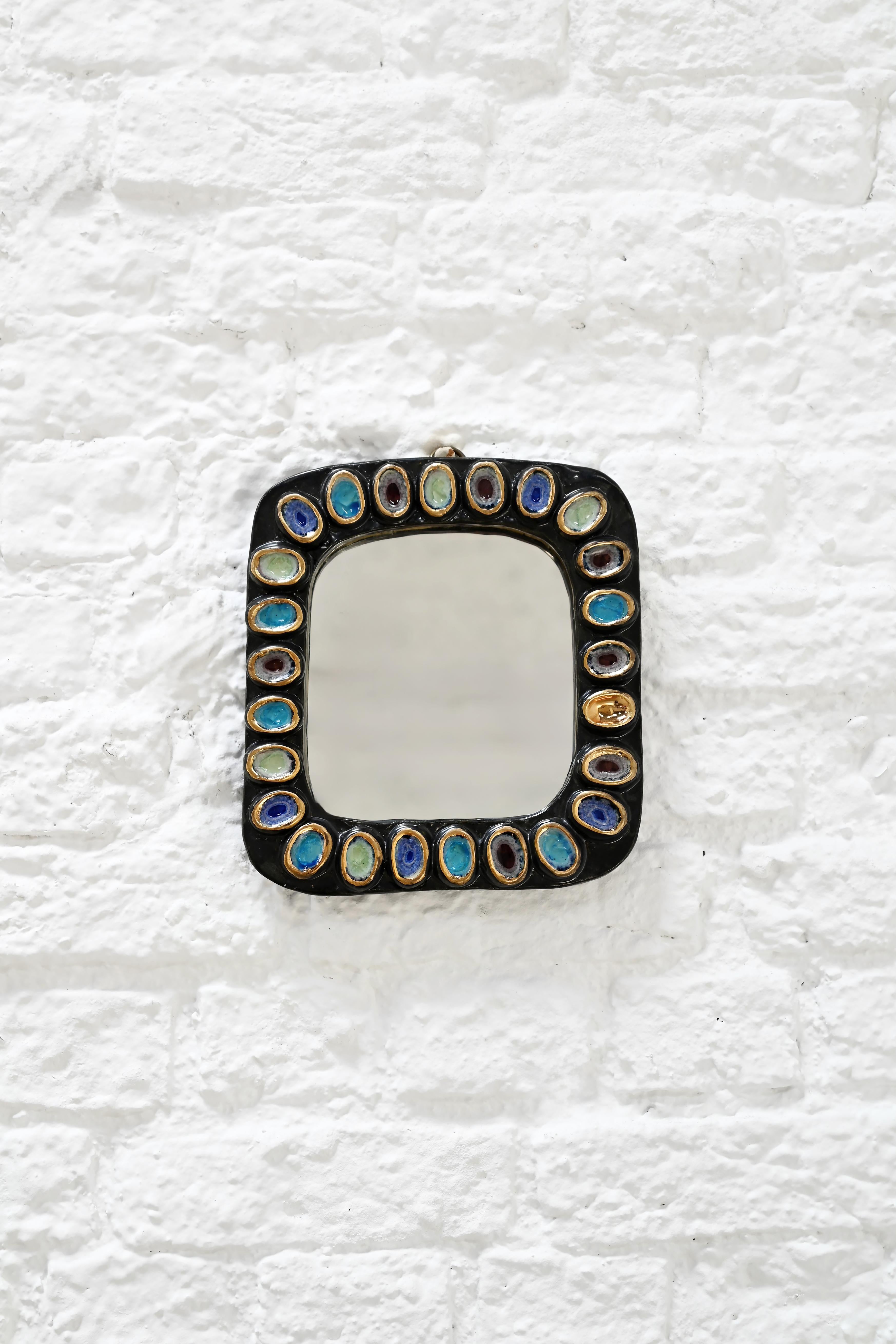 Miroir en céramique de couleur Jewell des années 1950 attribué à Mithé Espelt en vente
