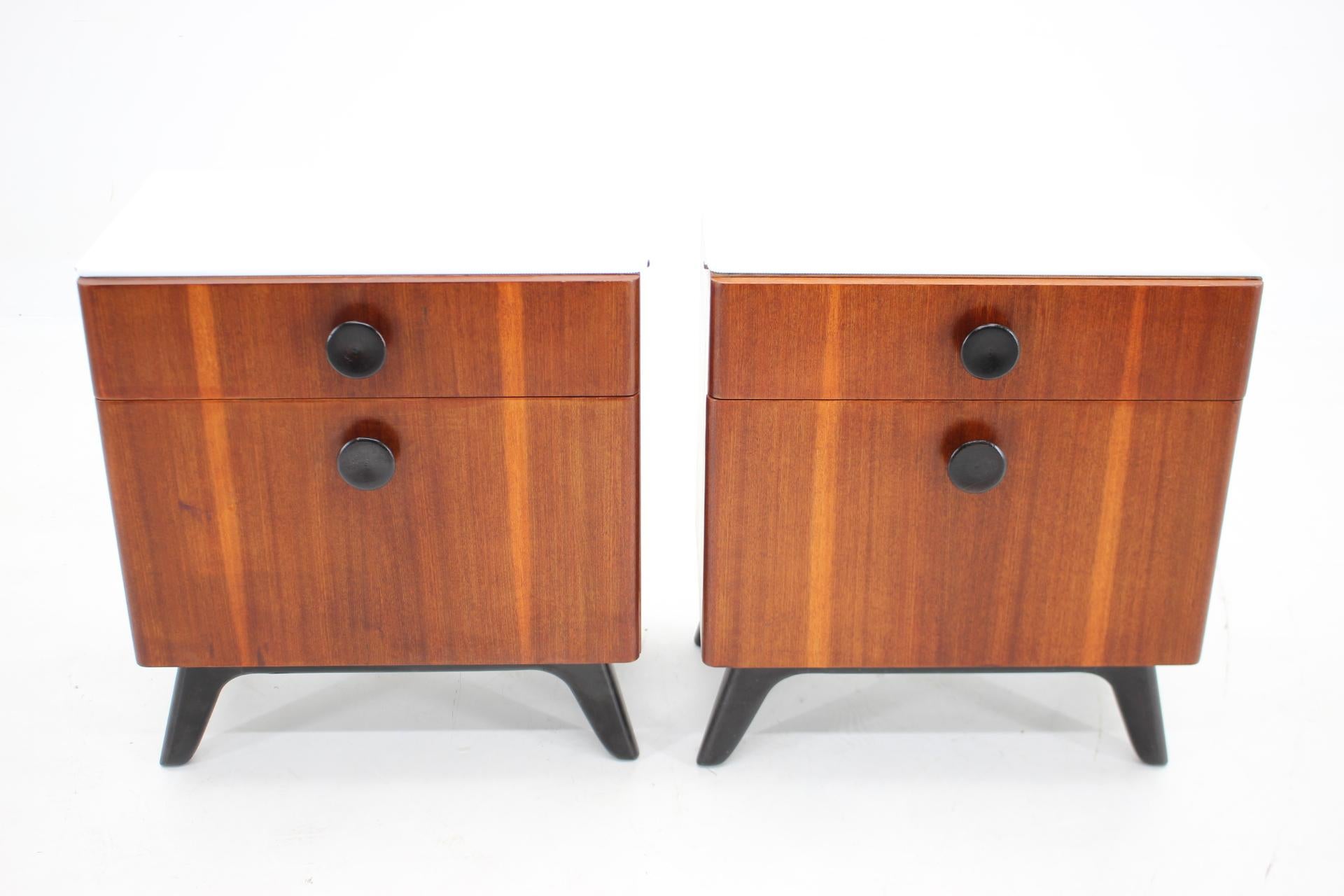 Mid-Century Modern 1950s Jindrich Halabala Mahogany Bedside Tables, Czechoslovakia For Sale