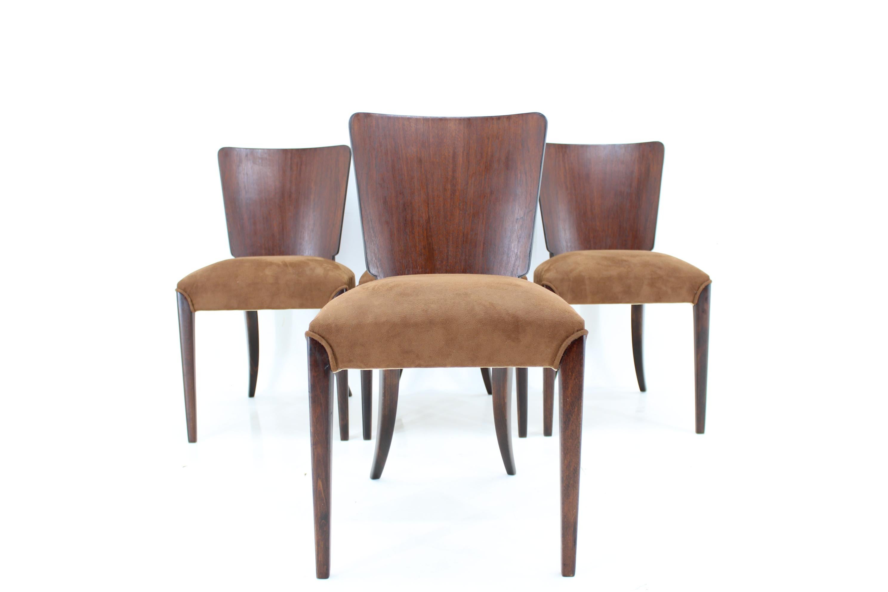 1950s  Jindrich Halabala Restored Dining Chairs H-214 for UP Závody, Set of 4 In Good Condition For Sale In Praha, CZ