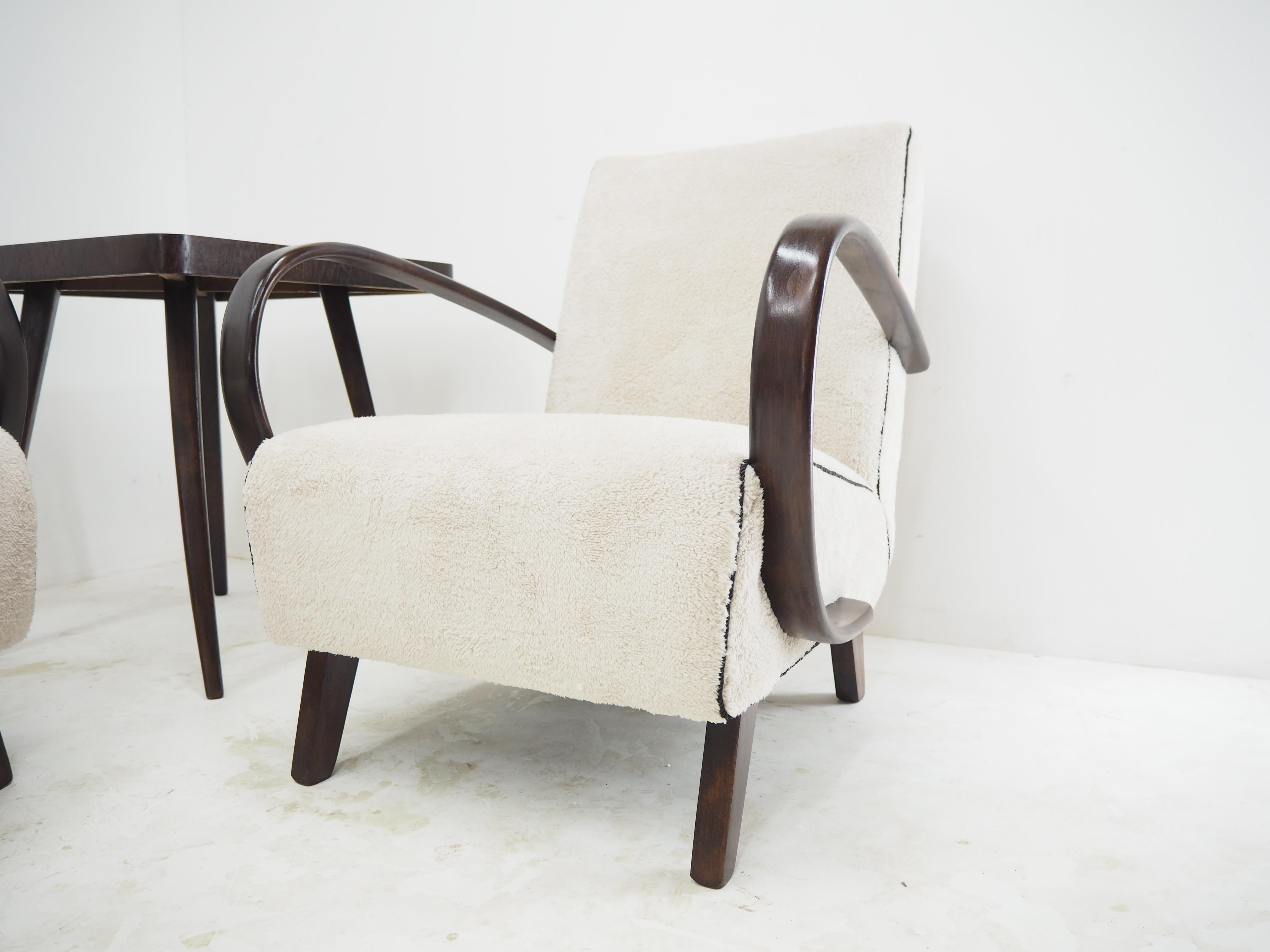 1950s Jindrich Halabala Set of Two Restored Armchairs with Table, Czechoslovakia 4
