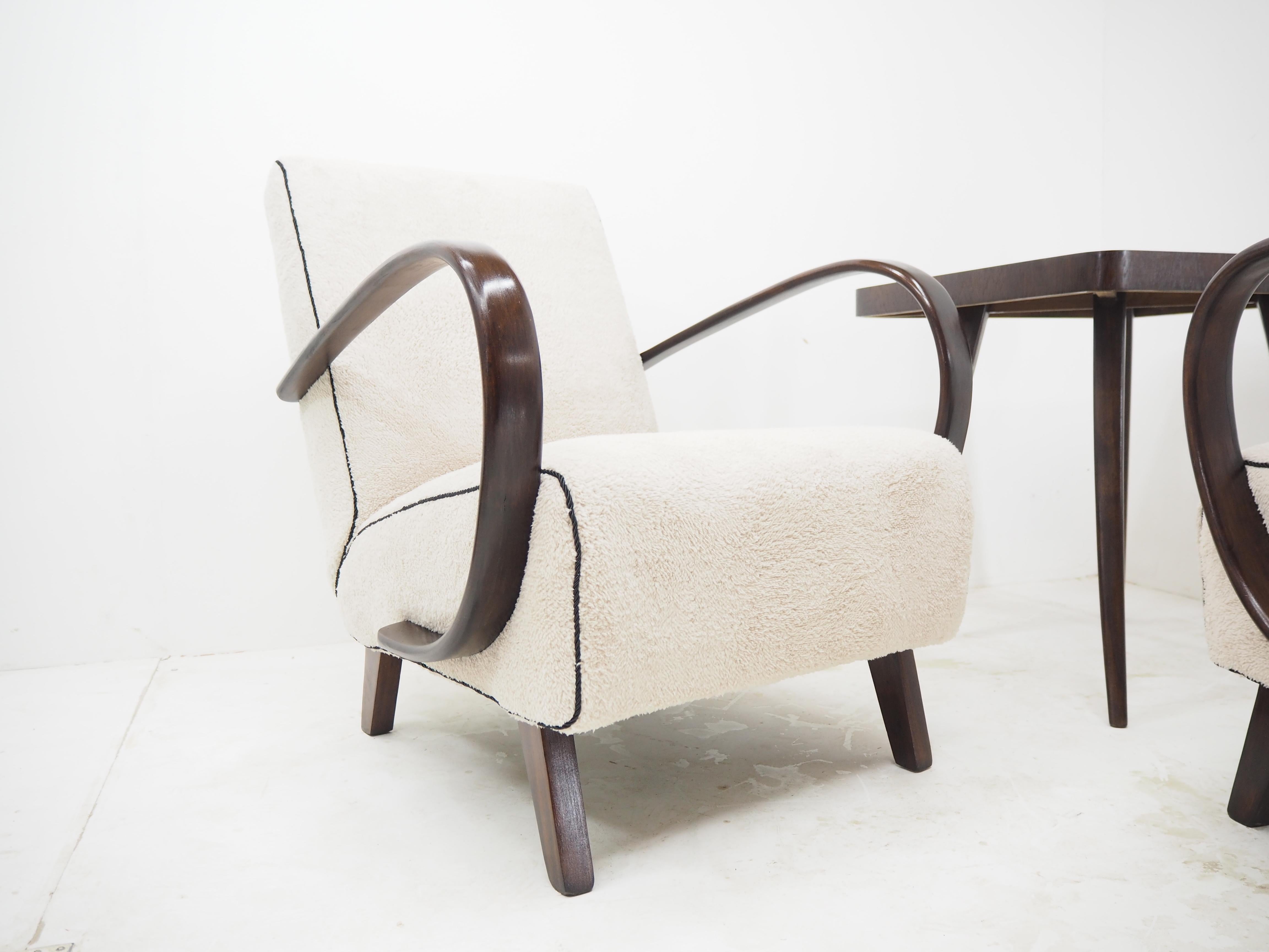 1950s Jindrich Halabala Set of Two Restored Armchairs with Table, Czechoslovakia 1
