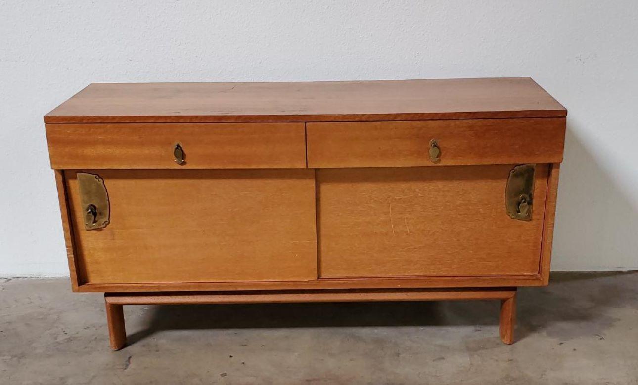 Mid-Century Modern 1950s John Keal Petite Buffet for Brown Saltman Philippine Mahogany Credenza For Sale