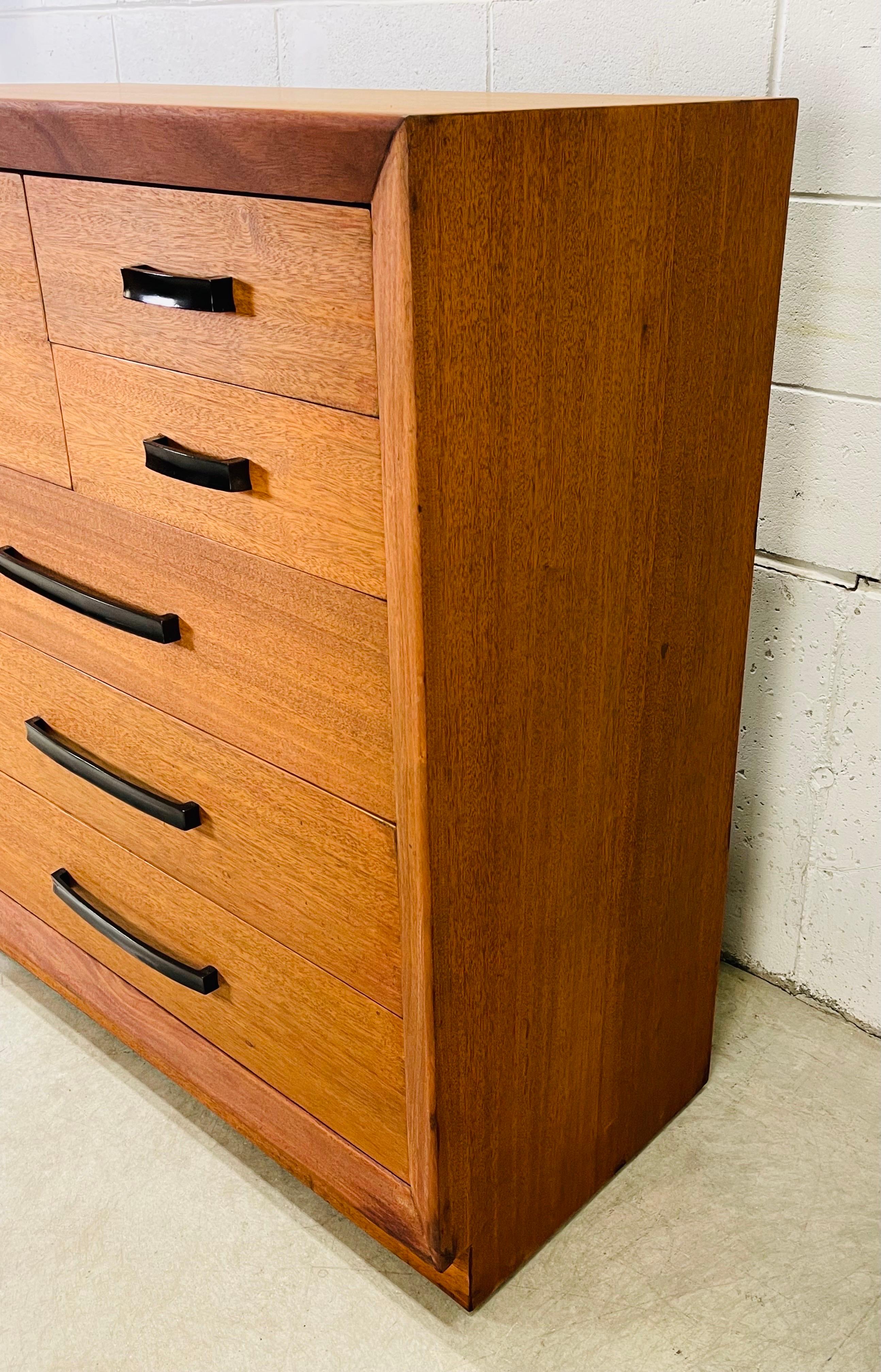 1950s John Stuart Teak Wood Tall Dresser In Good Condition For Sale In Amherst, NH