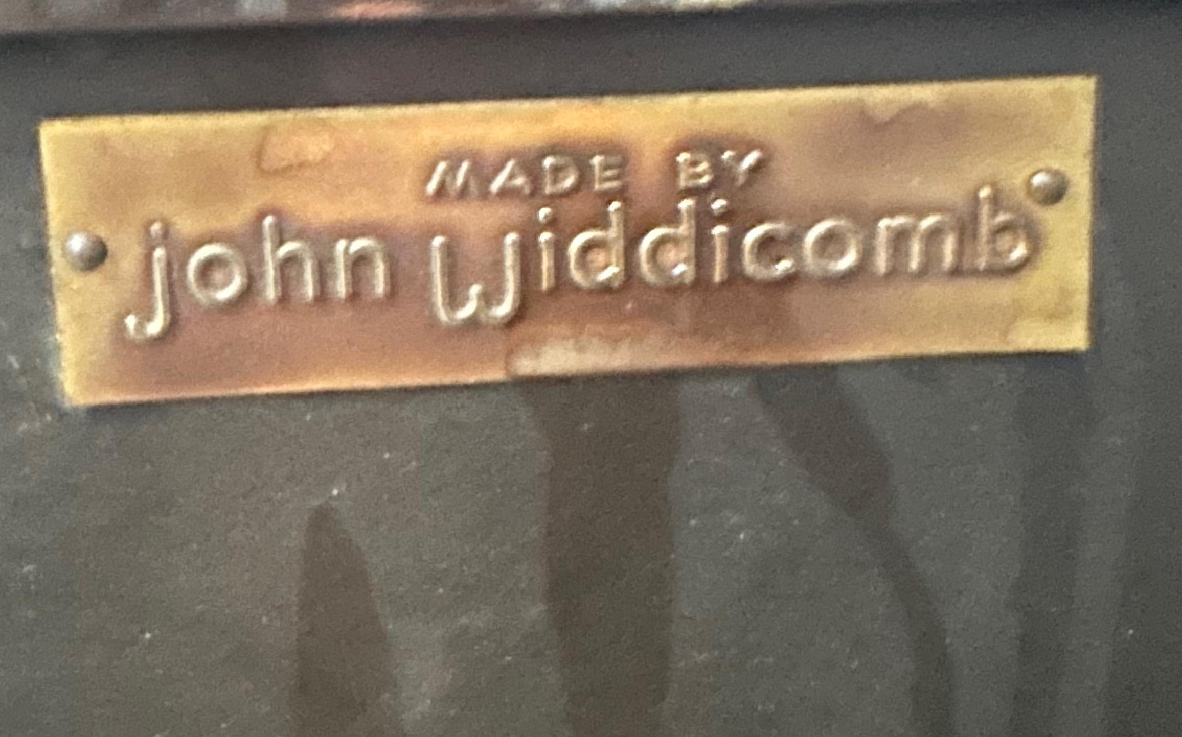 1970s John Widdicomb Commode in A Faux Tortoise Shell Finish Mid Century For Sale 6