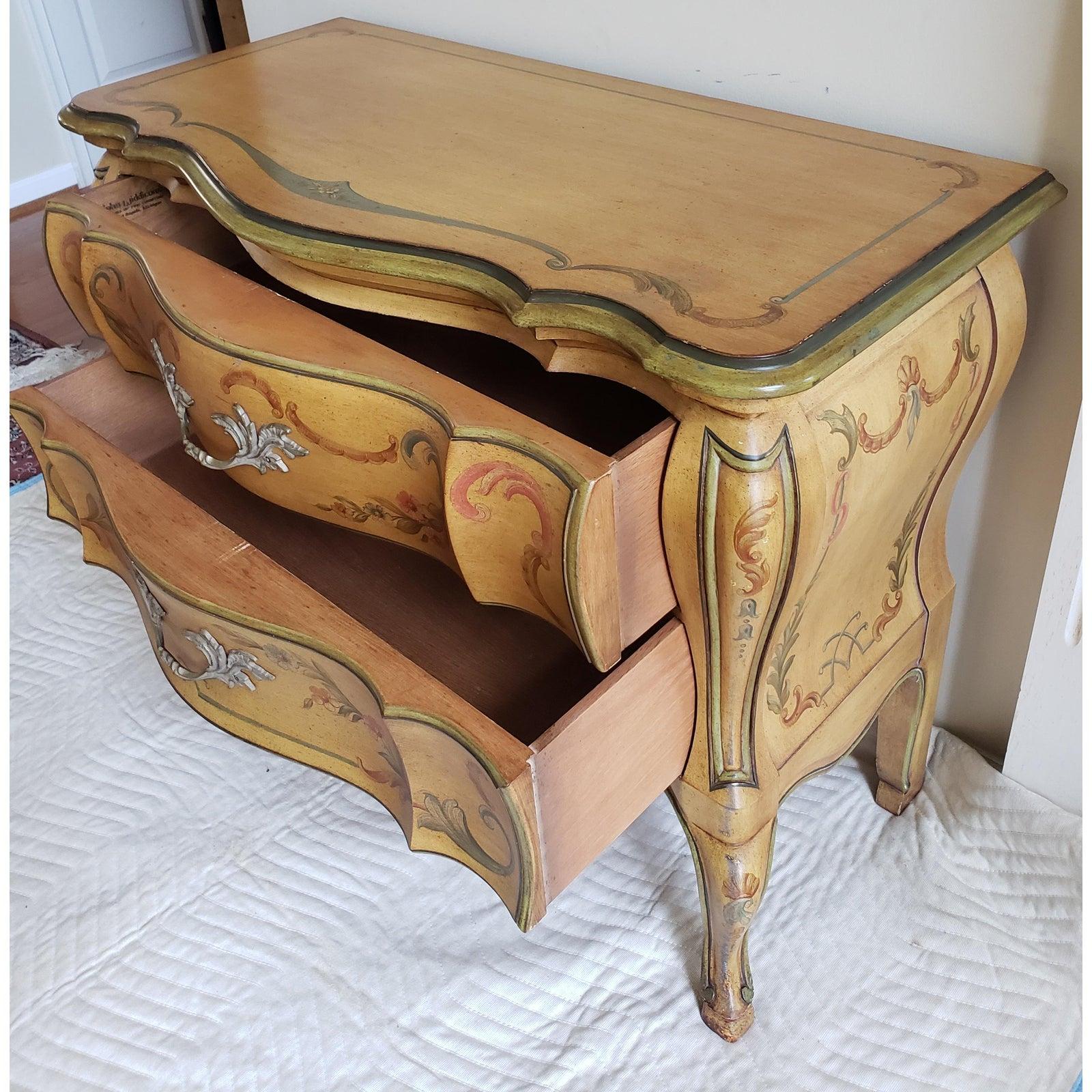 1950s John Widdicomb Louis XV Style Bombay Hand Painted Commode In Good Condition For Sale In Germantown, MD