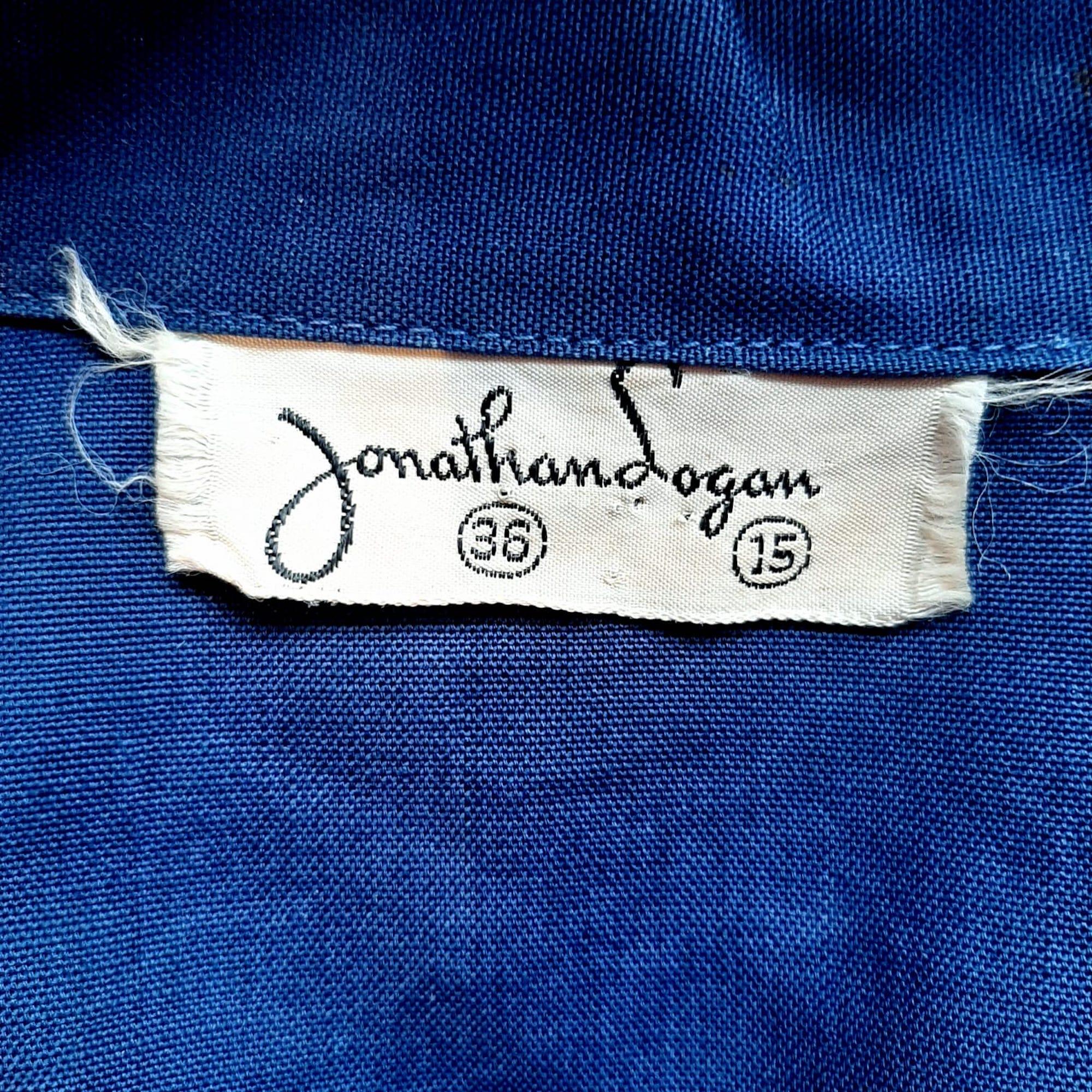 Ensemble jupe boutons couleur marine Jonathan Logan des années 1950 Pour femmes en vente