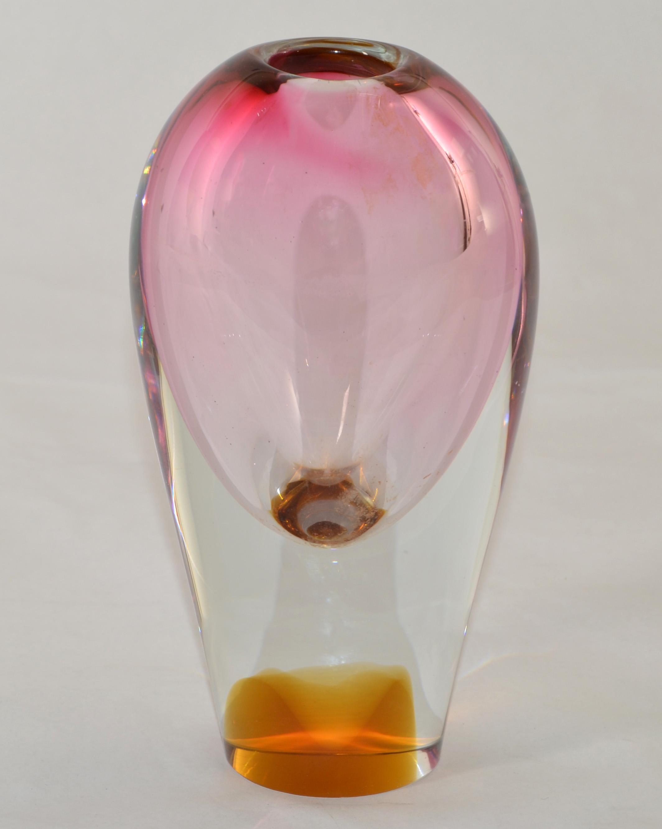 Vaso di vetro soffiato Josef Rozinek per Borocrystal del 1950, Ambra rosa, Cecoslovacchia in vendita 7