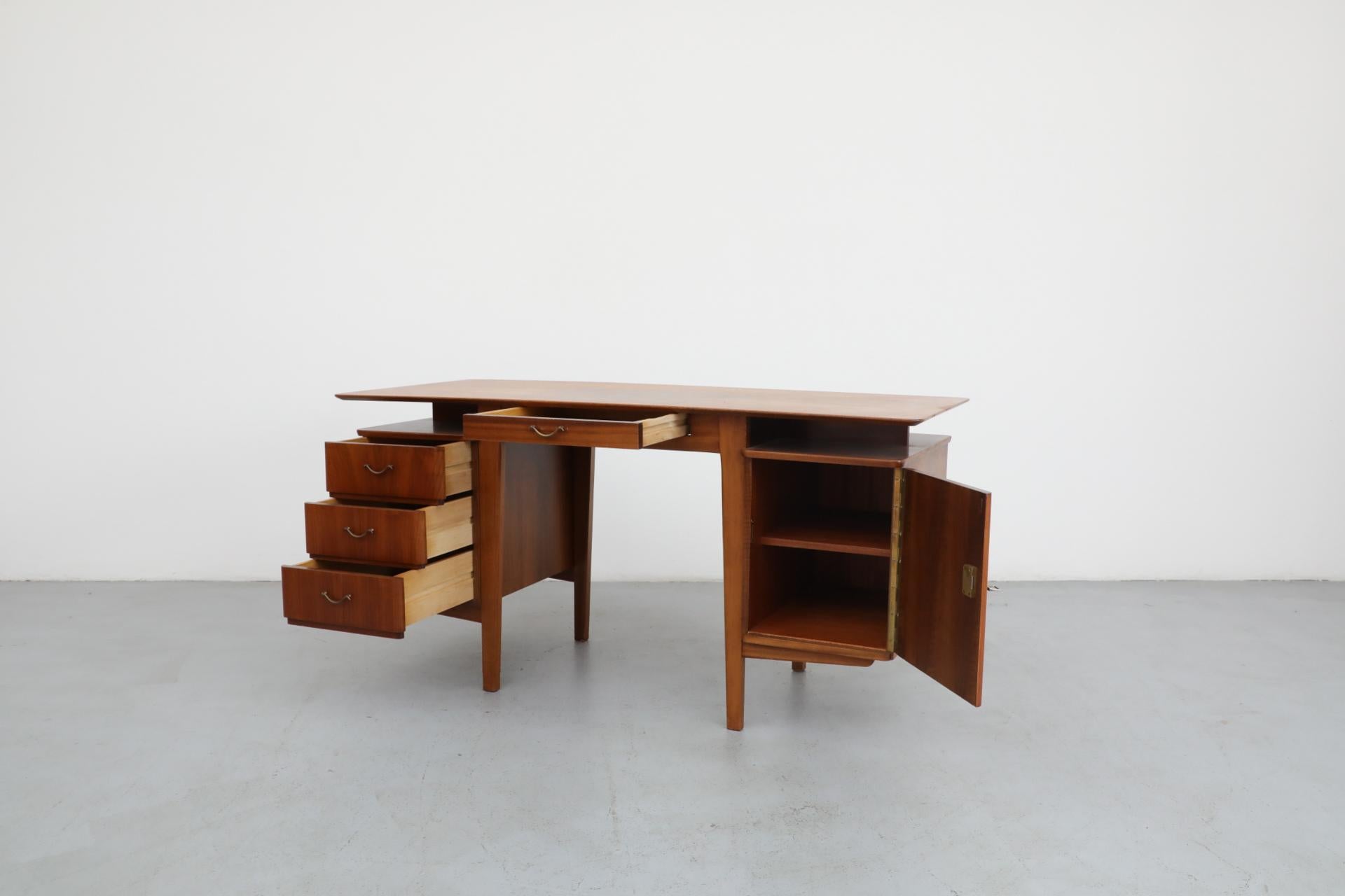 1950's Kai Kristiansen Style Pecan Writing Desk or Vanity with Floating Top In Good Condition In Los Angeles, CA