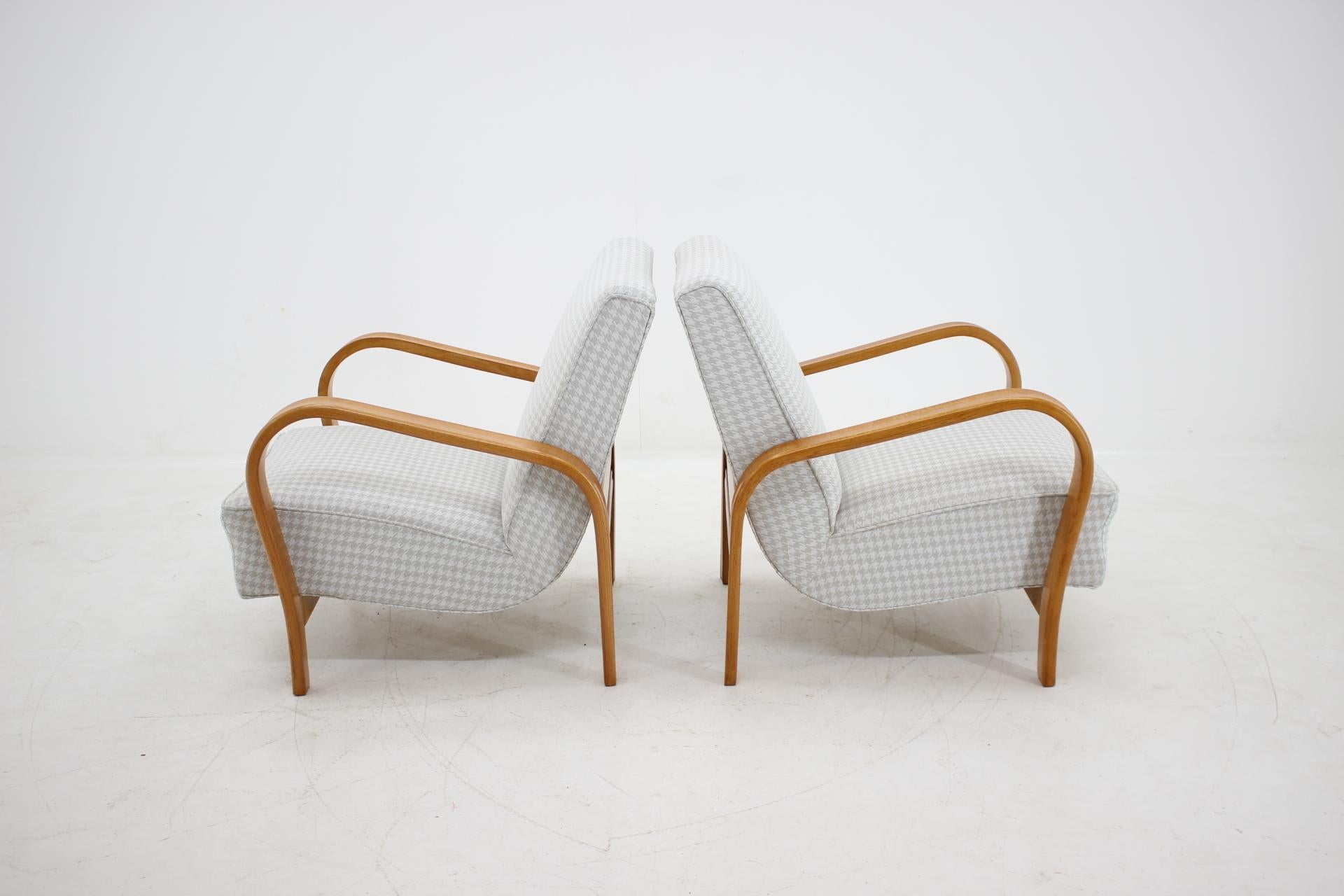 Mid-Century Modern 1950s Karel Koželka, Antonín Kropáček Armchair, Set of 2