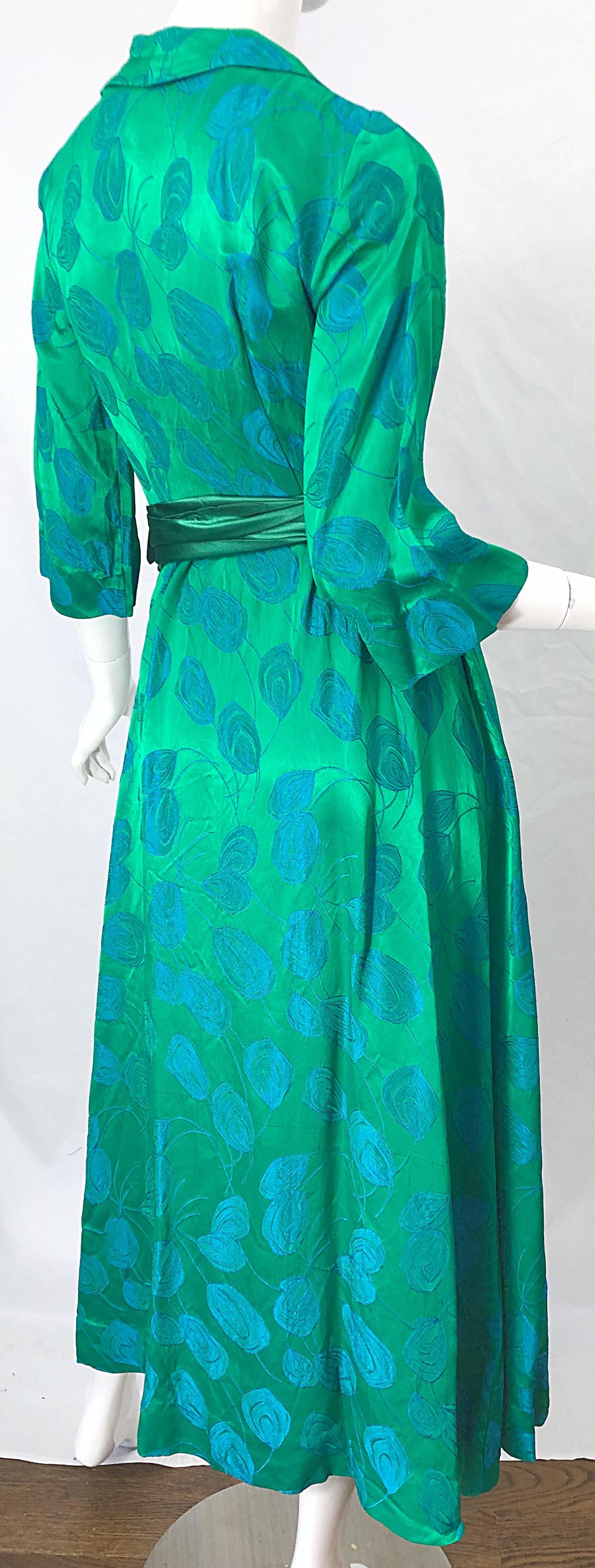 1950s Kelly Green + Blue Flower Print Rayon Rhinestone Vintage 50s Wrap Dress For Sale 3