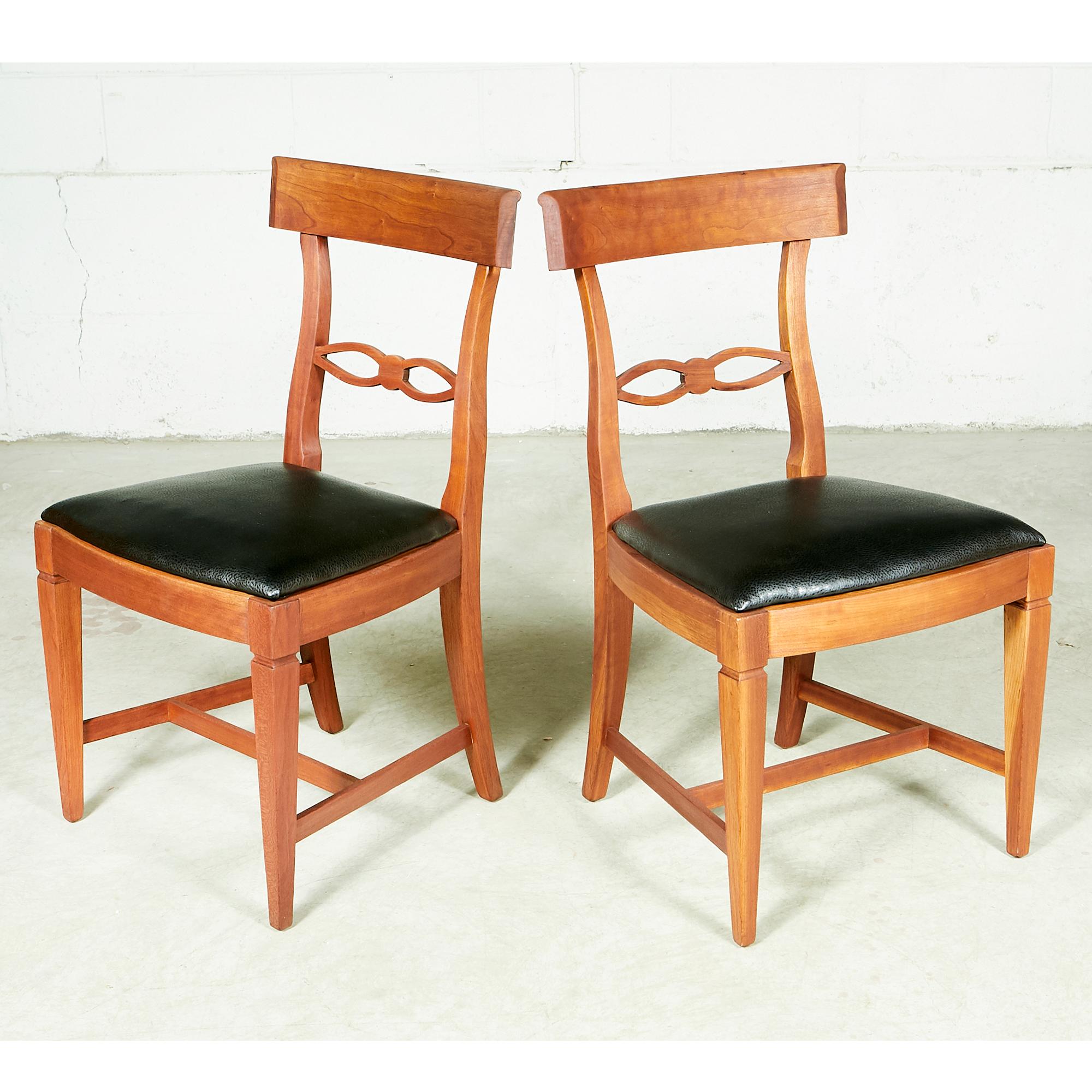 1950s Kindel Cherrywood Dining Room Chairs, Set of 4 (Moderne der Mitte des Jahrhunderts) im Angebot