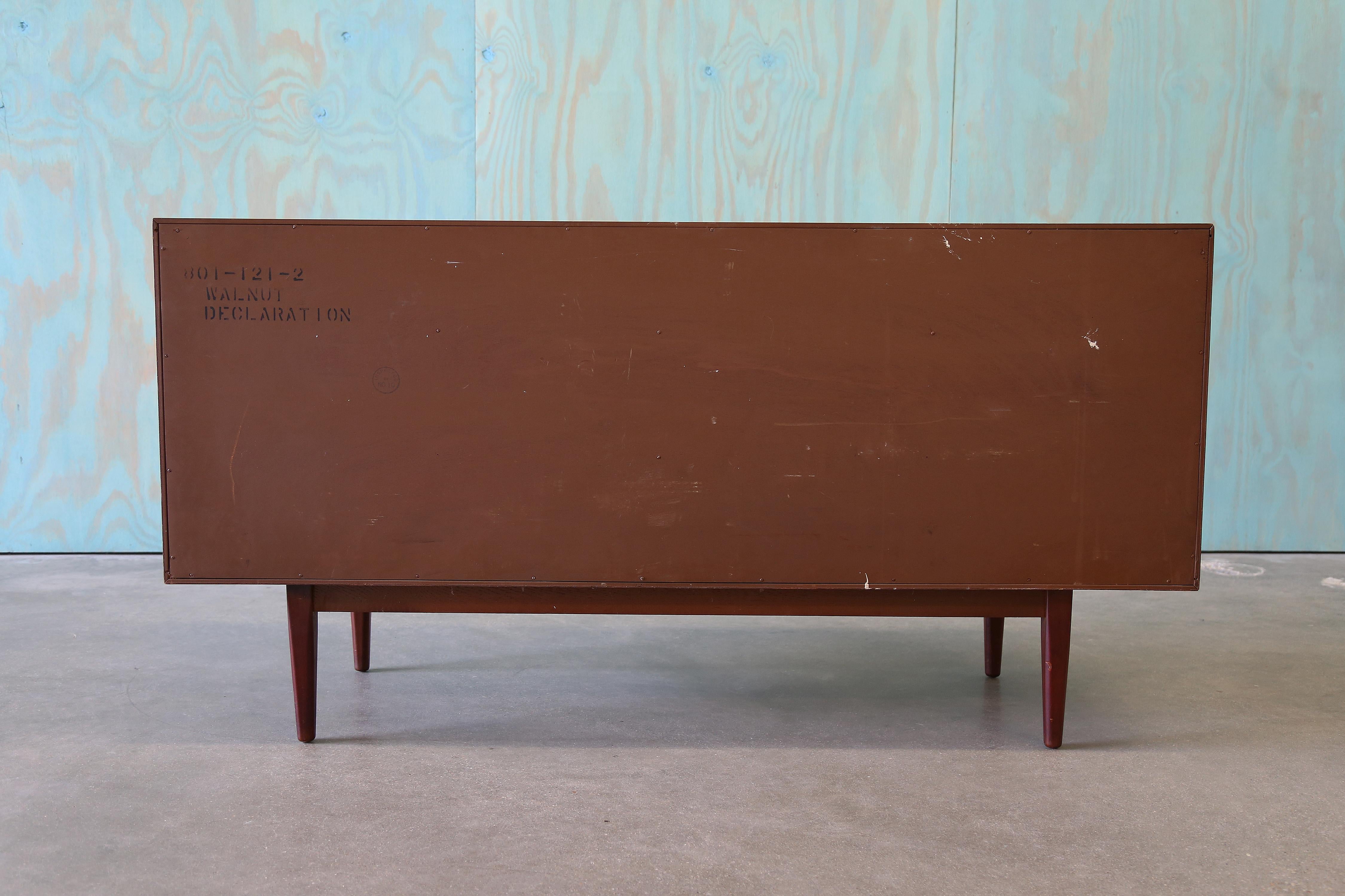 Cassettiera a 8 cassetti Kipp Stewart per Drexel Declaration del 1950 in vendita 3
