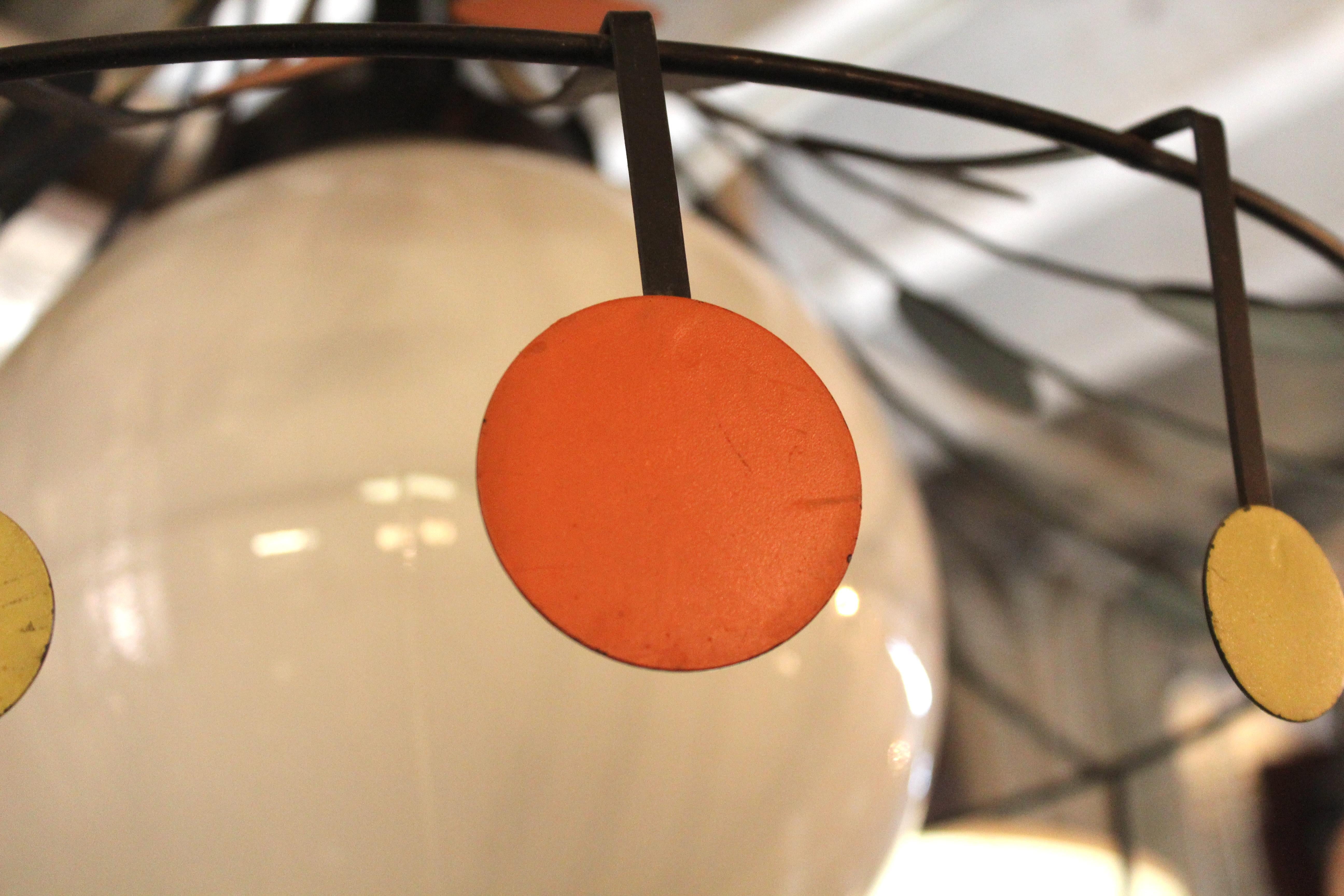 Mid-Century moderno Lampada a sospensione da cucina anni '50 in vendita