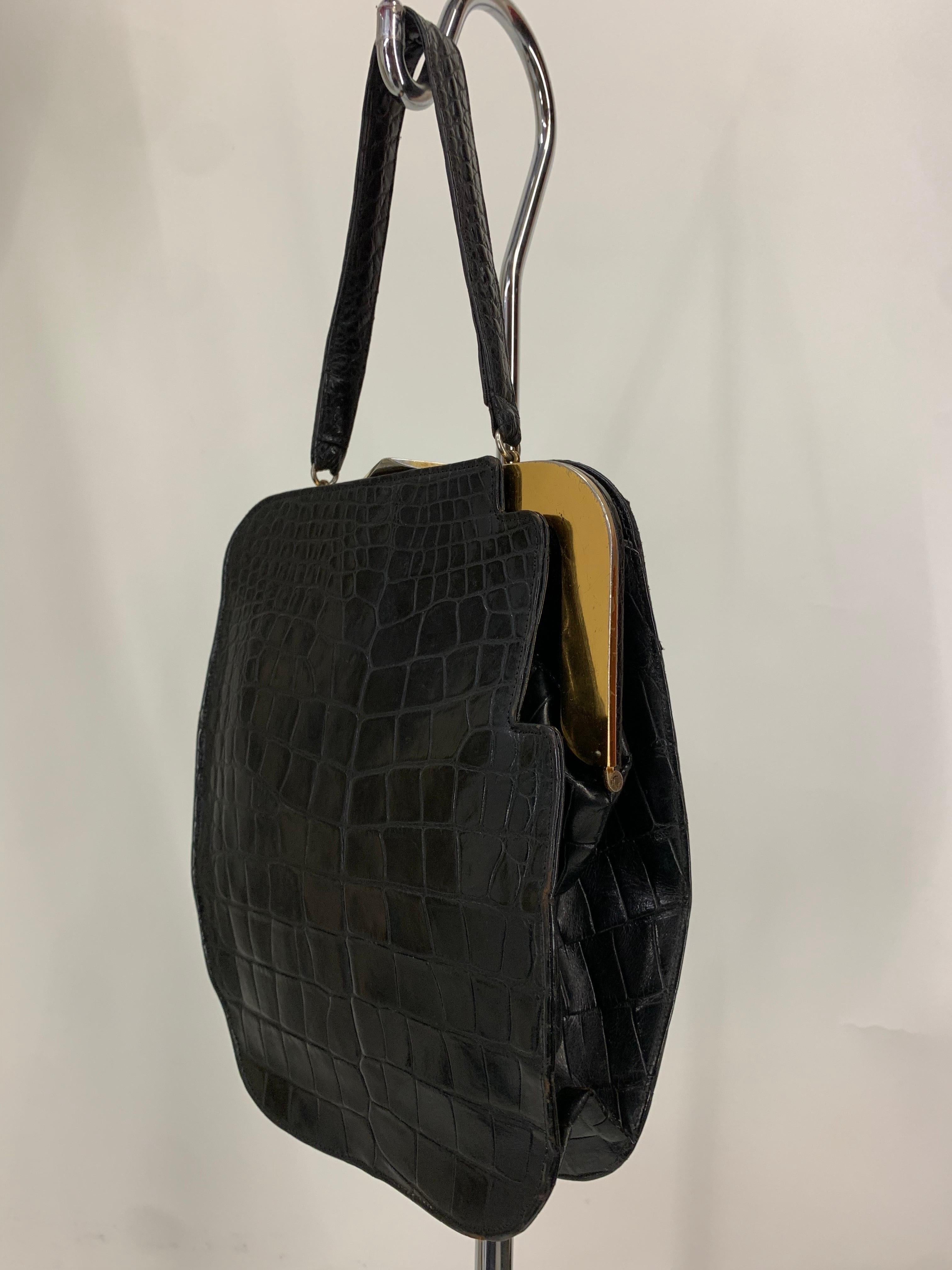 1950s Koret Genuine Black Alligator Handbag w Rare & Unusual Asymmetric Closure For Sale 12